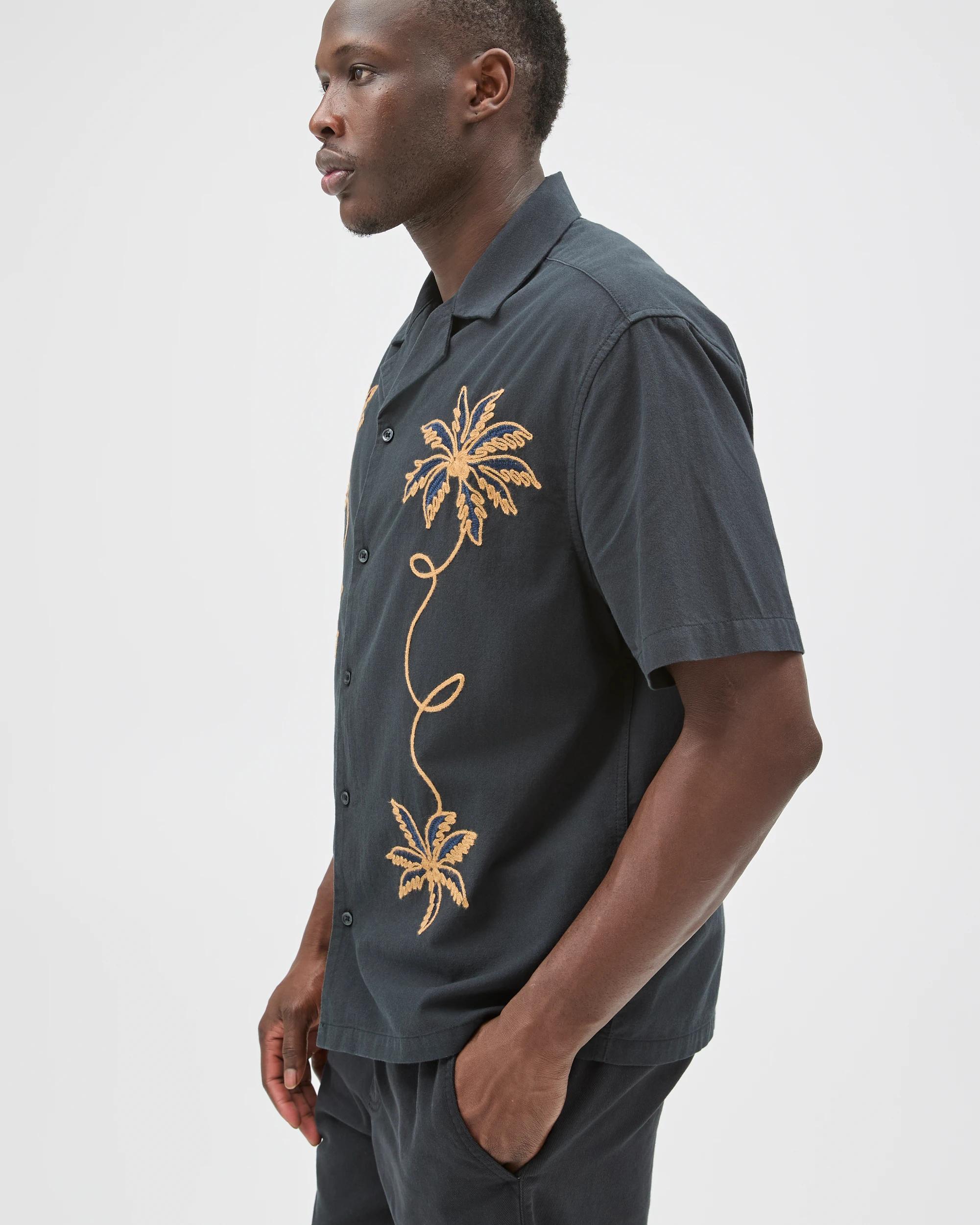 3 Commons Australian Cotton Short Sleeve Embroidered Boxy Fit Shirt BLACK, 3 of 7