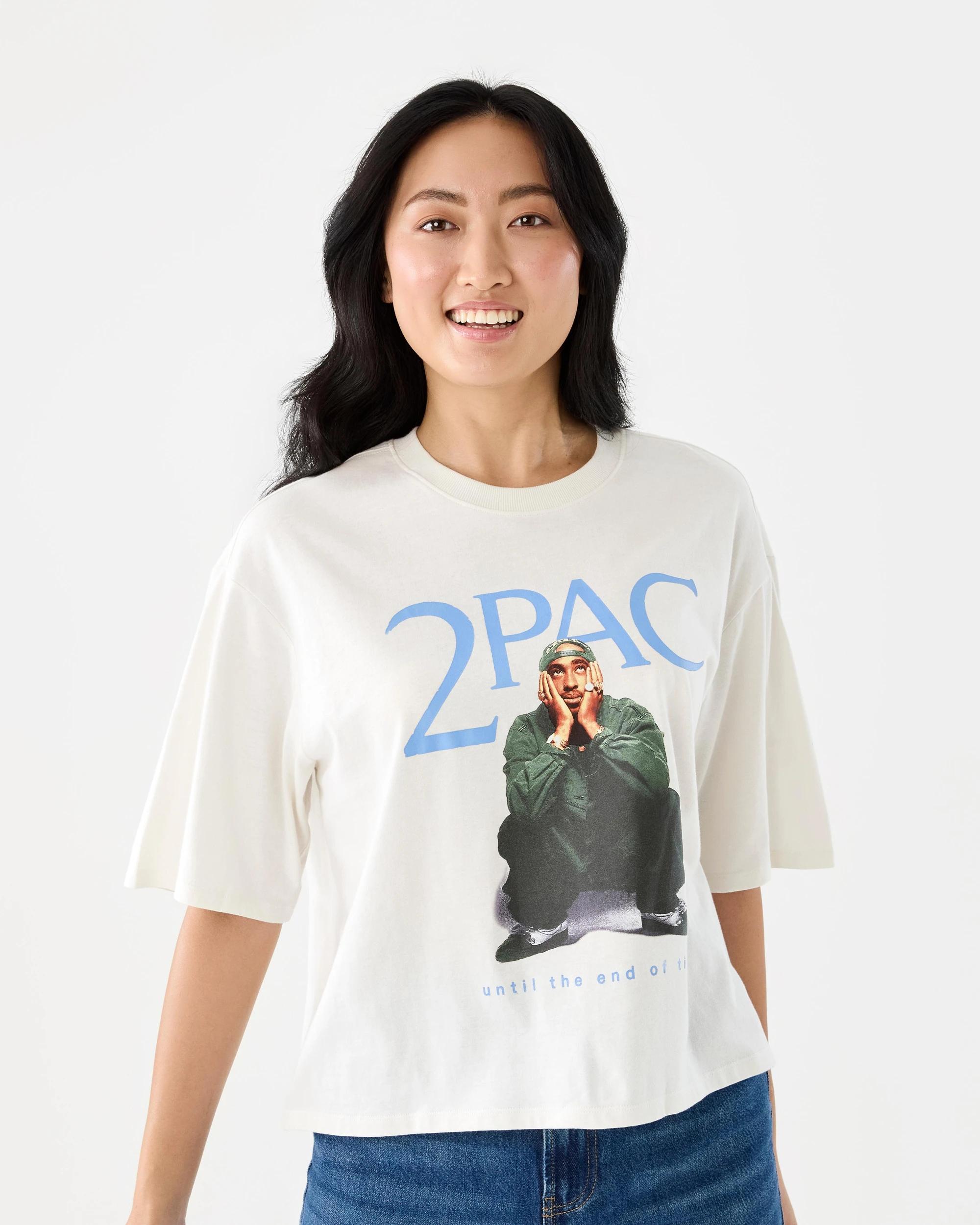 1 Tupac License Short Sleeve Oversized Chopped T-shirt 2pac White, 1 of 6