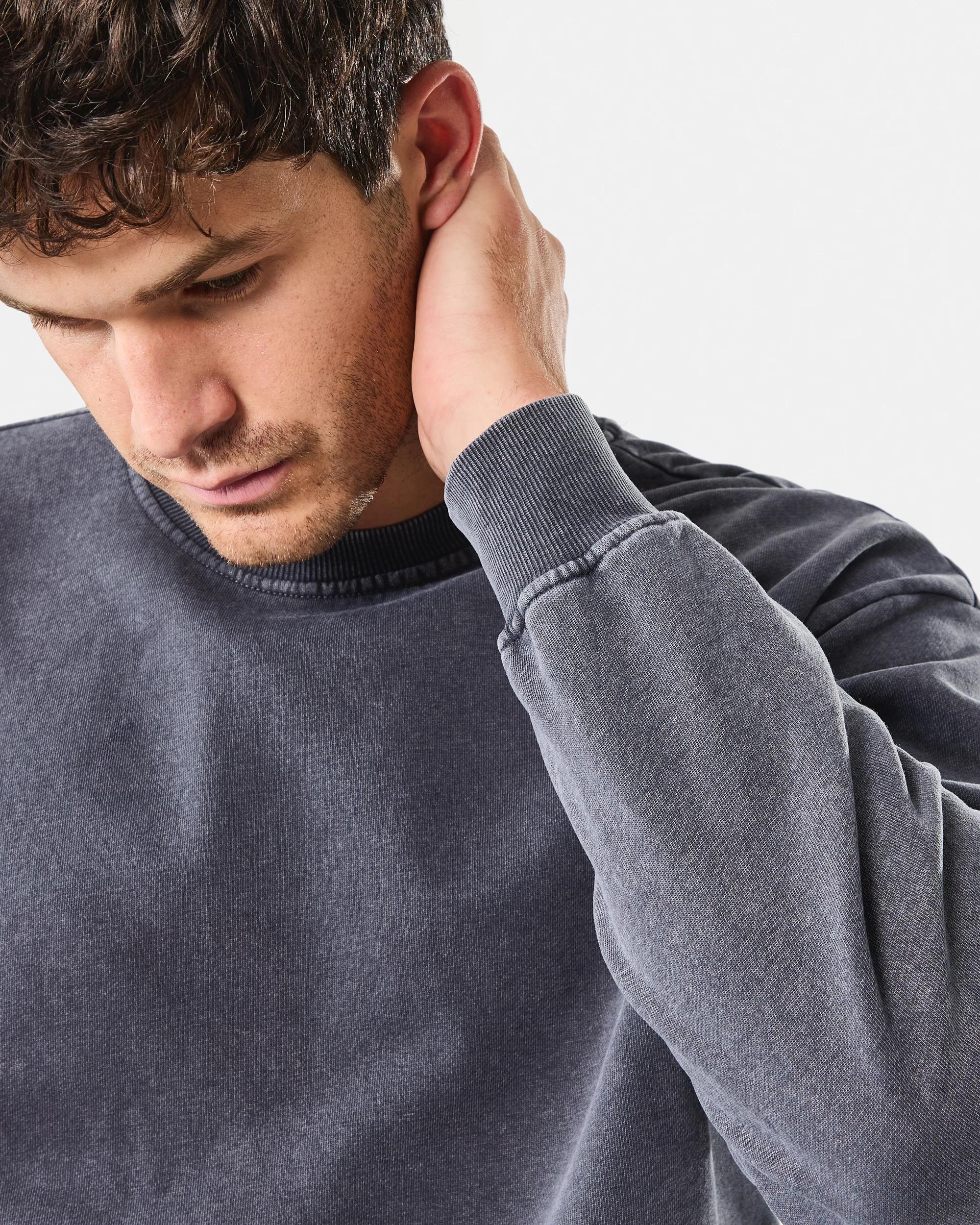 8 Garment Dyed Crew Neck Sweatshirt Gry Lava, 8 of 8