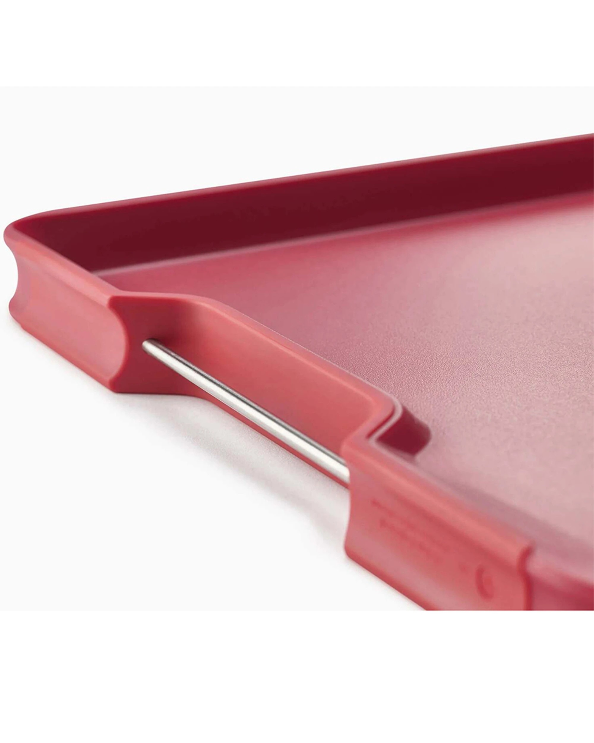 3 Joseph & Joseph Cut&Carve Plus 41cm Chopping Board Large - Red, 3 of 5