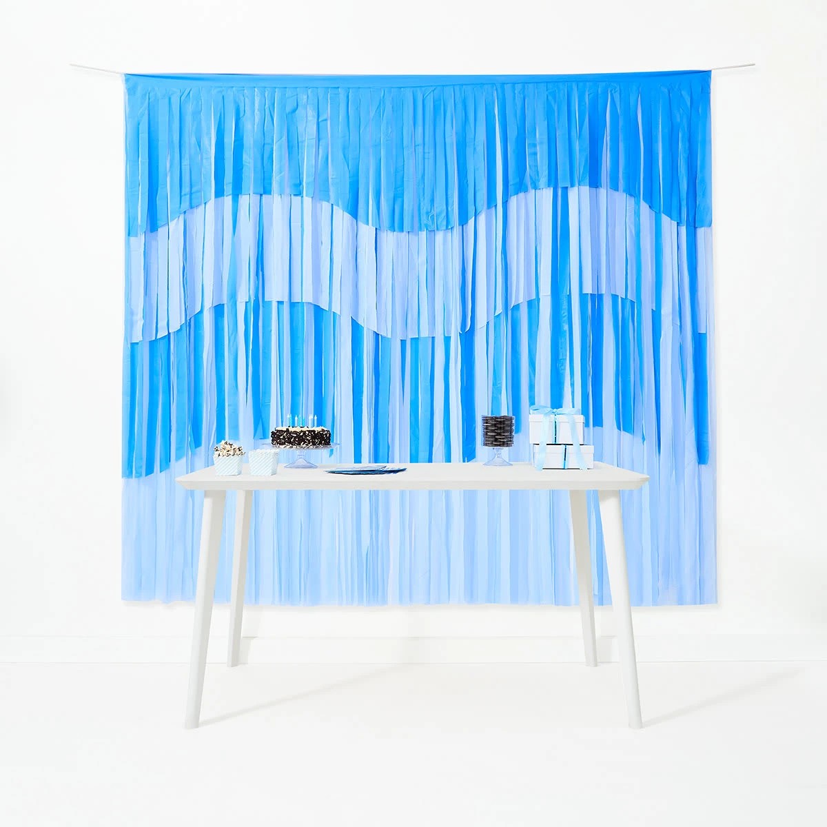 1 Blue Streamer Backdrop, 1 of 5
