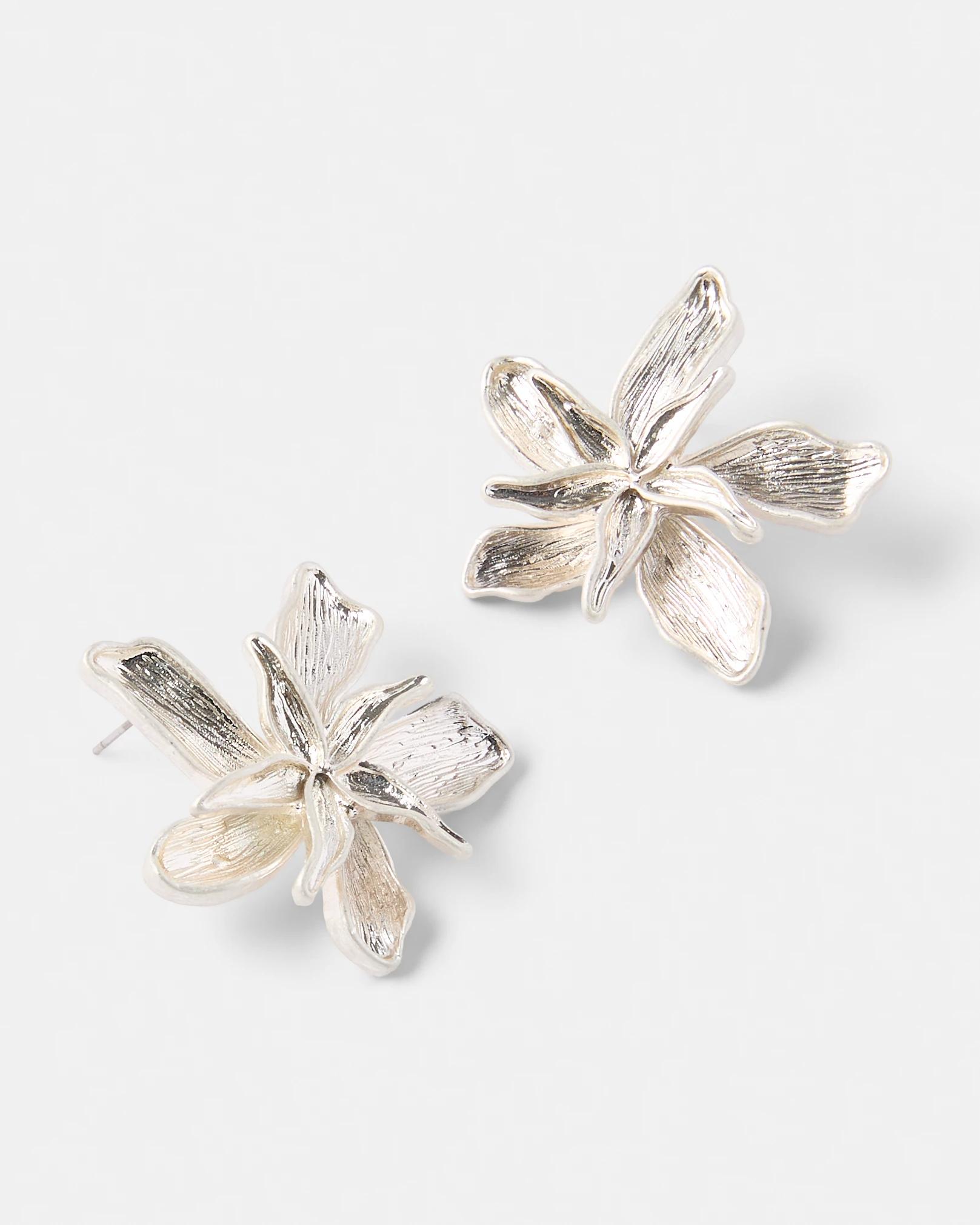 3 Flower Stud Earrings - Silver Tone Silver, 3 of 6