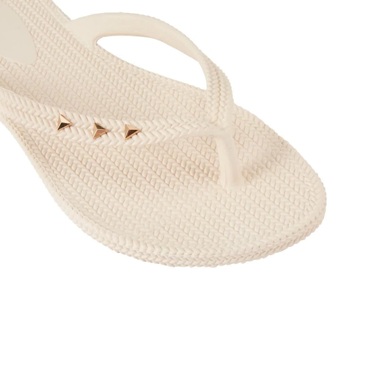 3 Trim Detail Thongs Prl Ivory, 3 of 3