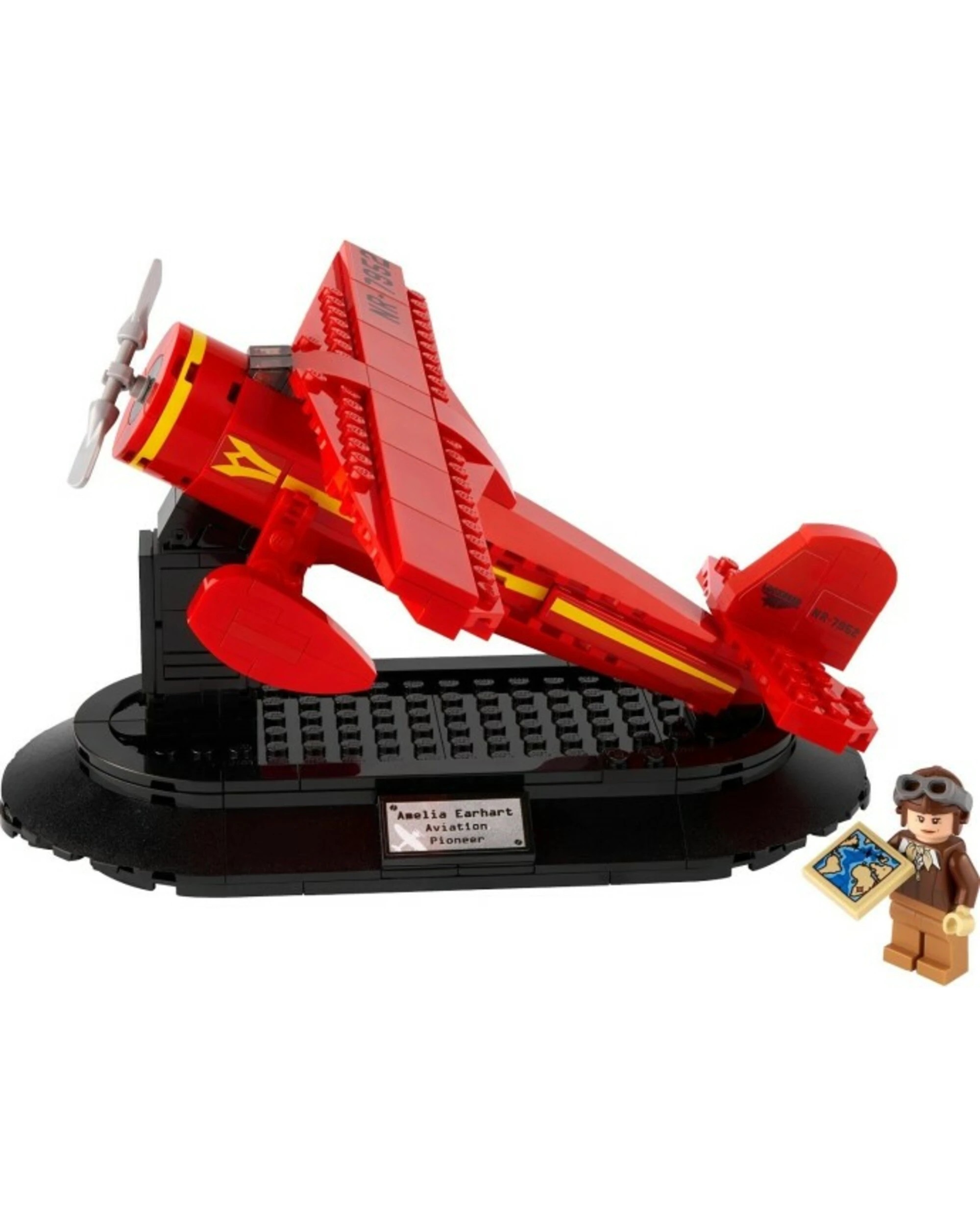 1 Lego Exclusive 40450 Amelia Earhart Tribute, 1 of 1
