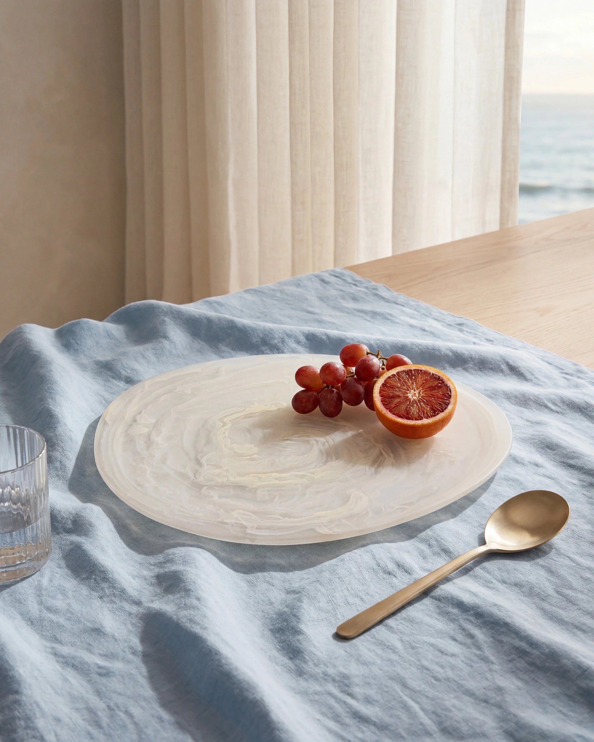 2 Cadence & Co. Chianti Resin Round Serving Platter 38x36cm - Vanilla, 2 of 6