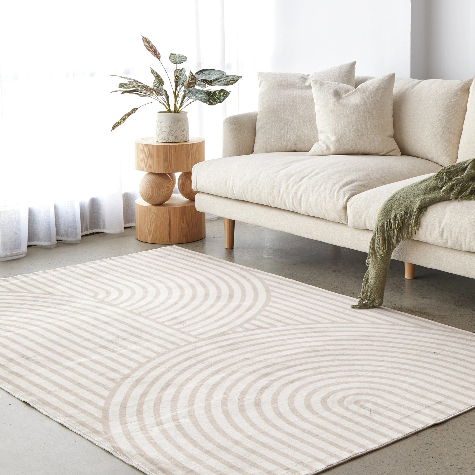 2 Common Ground Rugs Lotan 71 270x180cm - White, 2 of 9