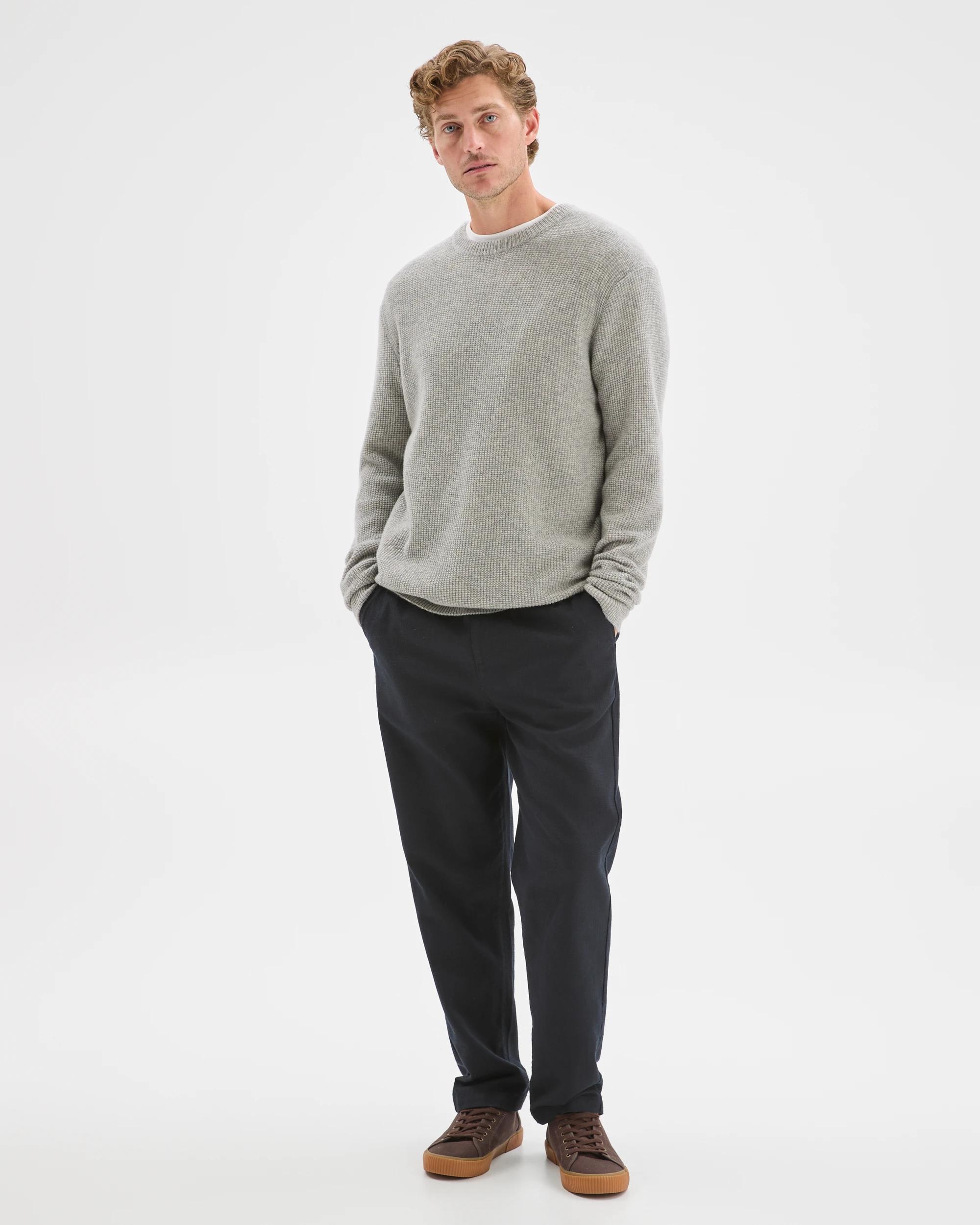 3 Target Man Lambswool Long Sleeve Crew Neck Knit Jumper GREY MARLE, 3 of 7