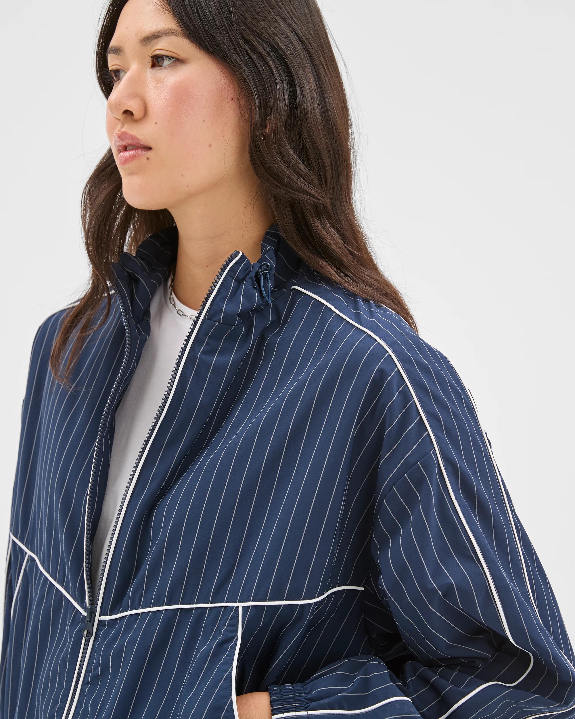 6 Target Active Active Motion Stripe Zip Through Jacket NAVY STRIPE, 6 of 7