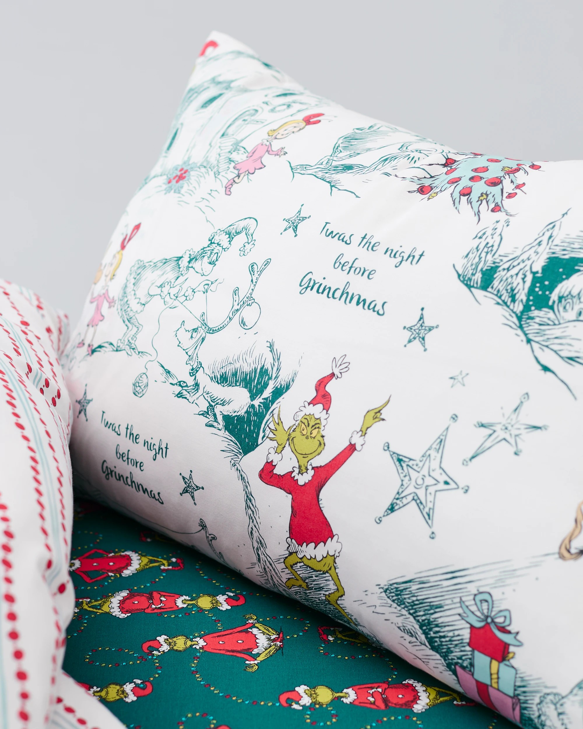 6 The Grinch Kids Christmas Grinch Quilt Cover Set - Queen Bed - White, 6 of 8