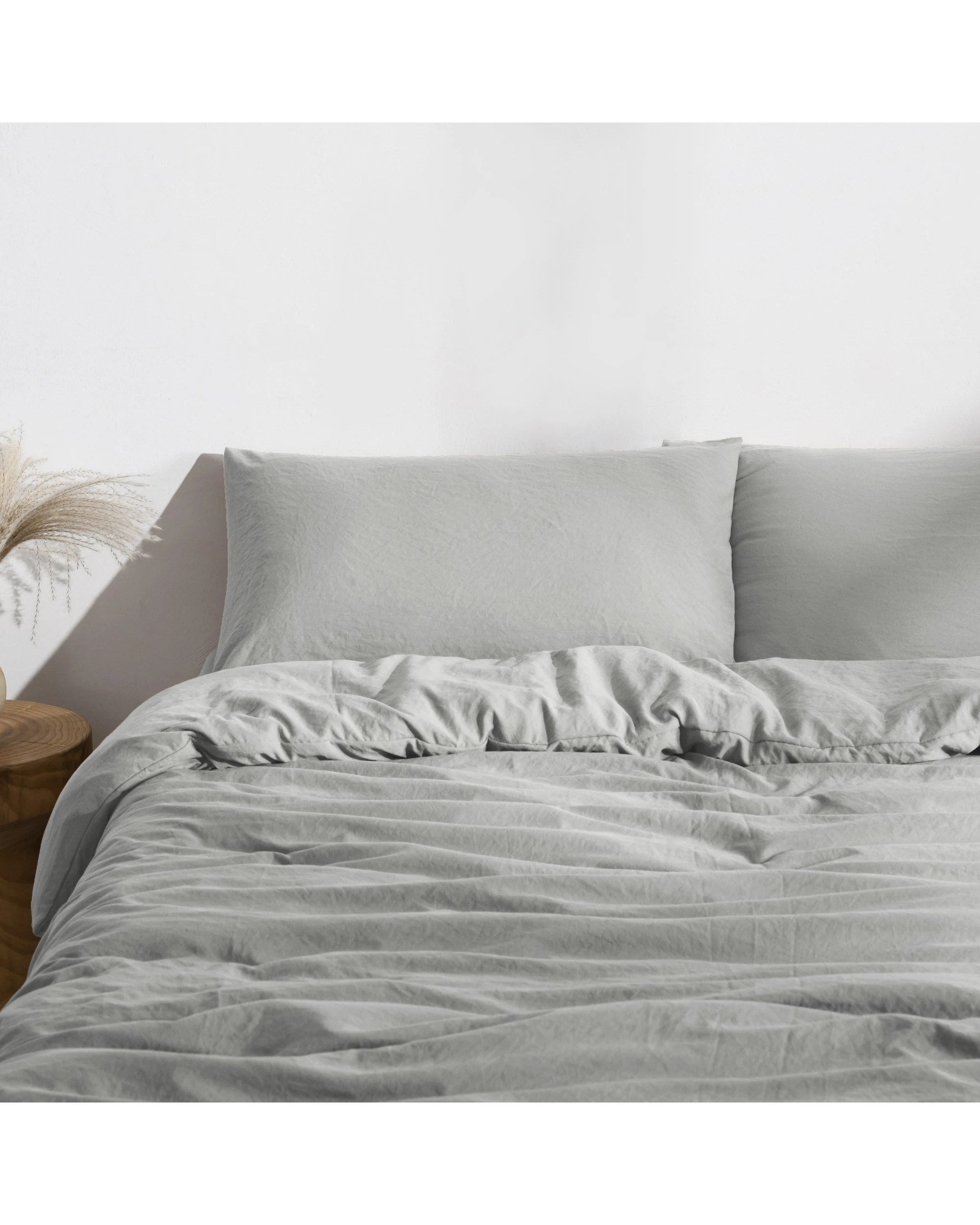 5 Dreamaker Superfine Washed Microfibre Quilt Cover Set - King Single Bed - Dove Grey, 5 of 7