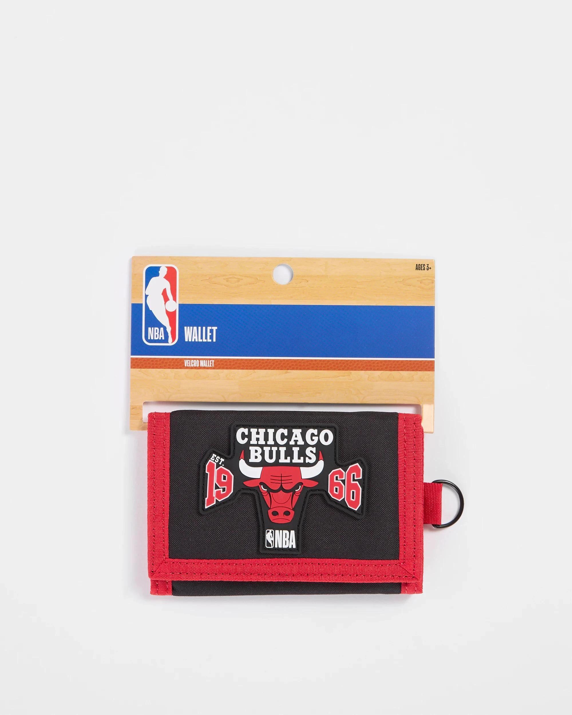 3 Kids NBA Chicago Bulls Wallet RED, 3 of 3