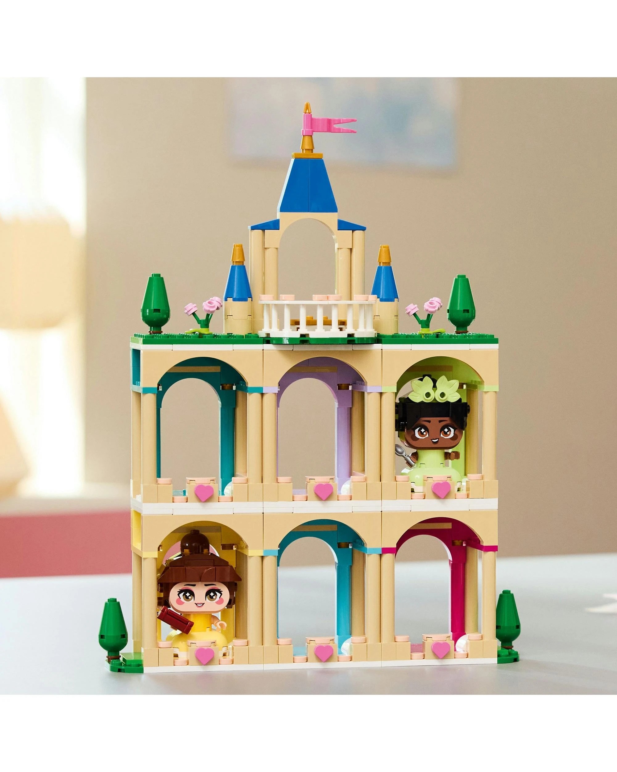 4 LEGO Disney: Princess Mini Belle and Tiana with Castle - 43291, 4 of 10