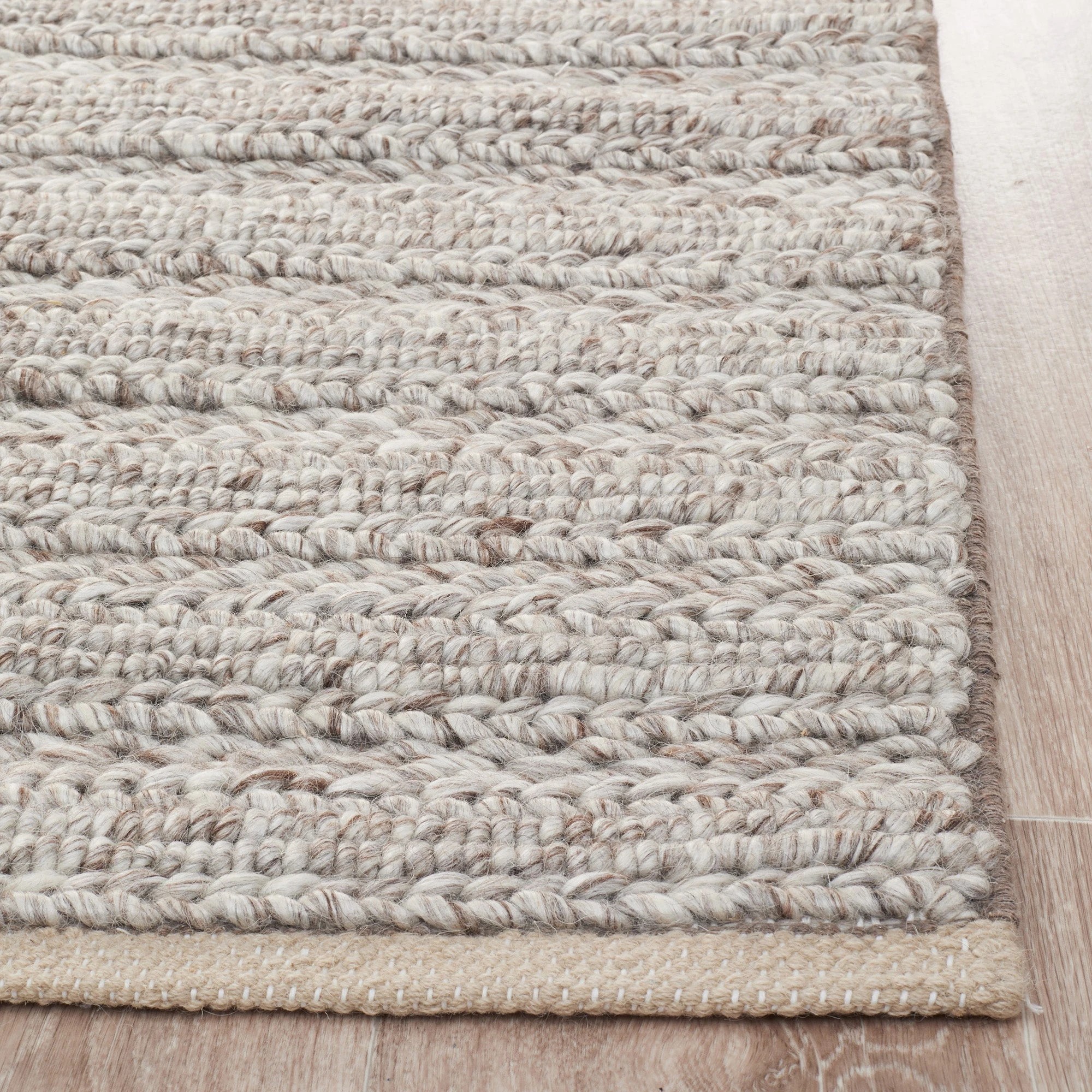 4 Common Ground Rugs Meadow 801 400x300cm - White, 4 of 7