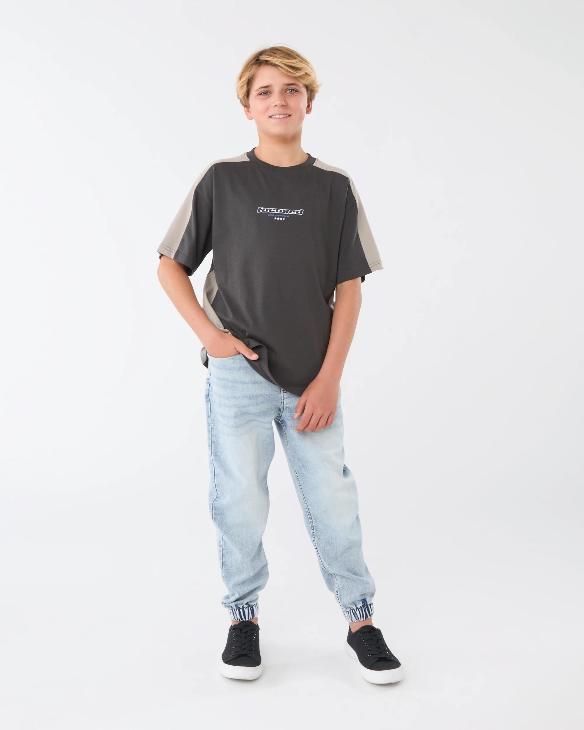 7 Short Sleeve Panelled Printed T-shirt Blk Sand, 7 of 8