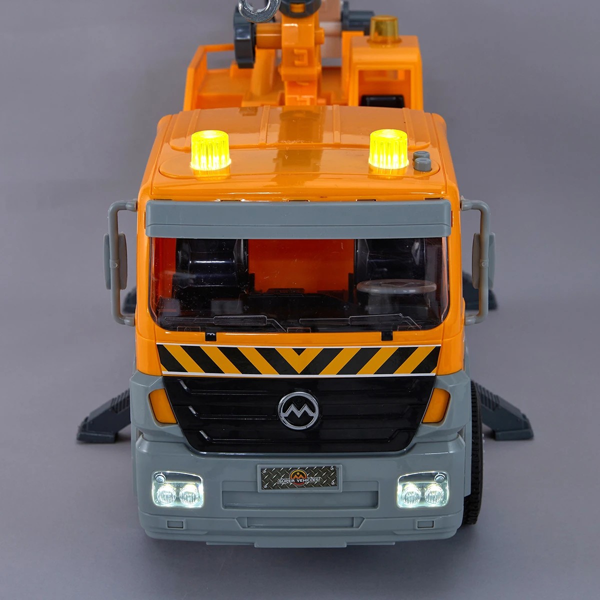 8 Lights & Sounds Construction Truck, 8 of 10