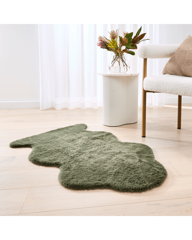 Faux Fur Rug - Green, 110cm x 
