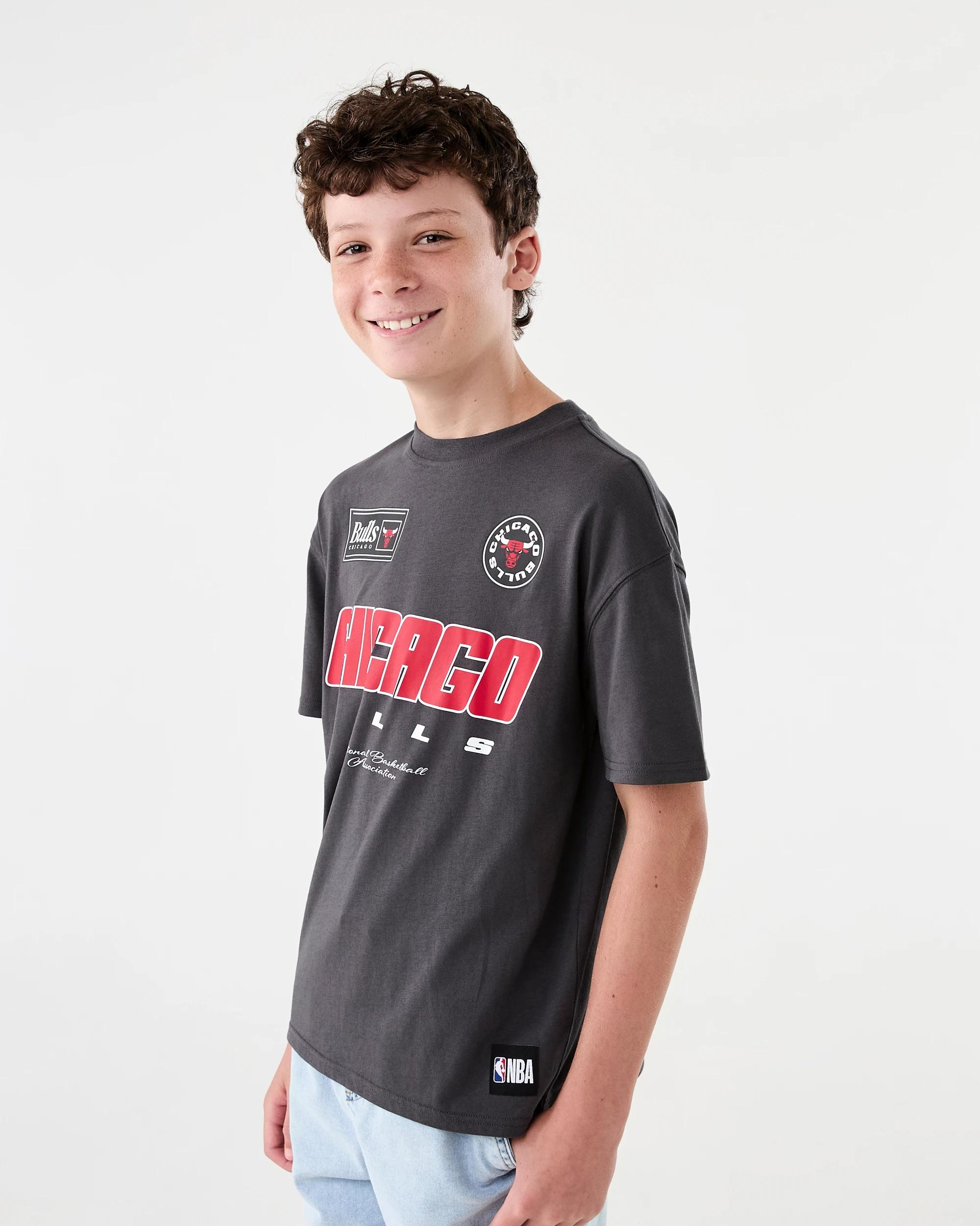 2 Official NBA Kids T-shirt Bulls 7d5e, 2 of 9