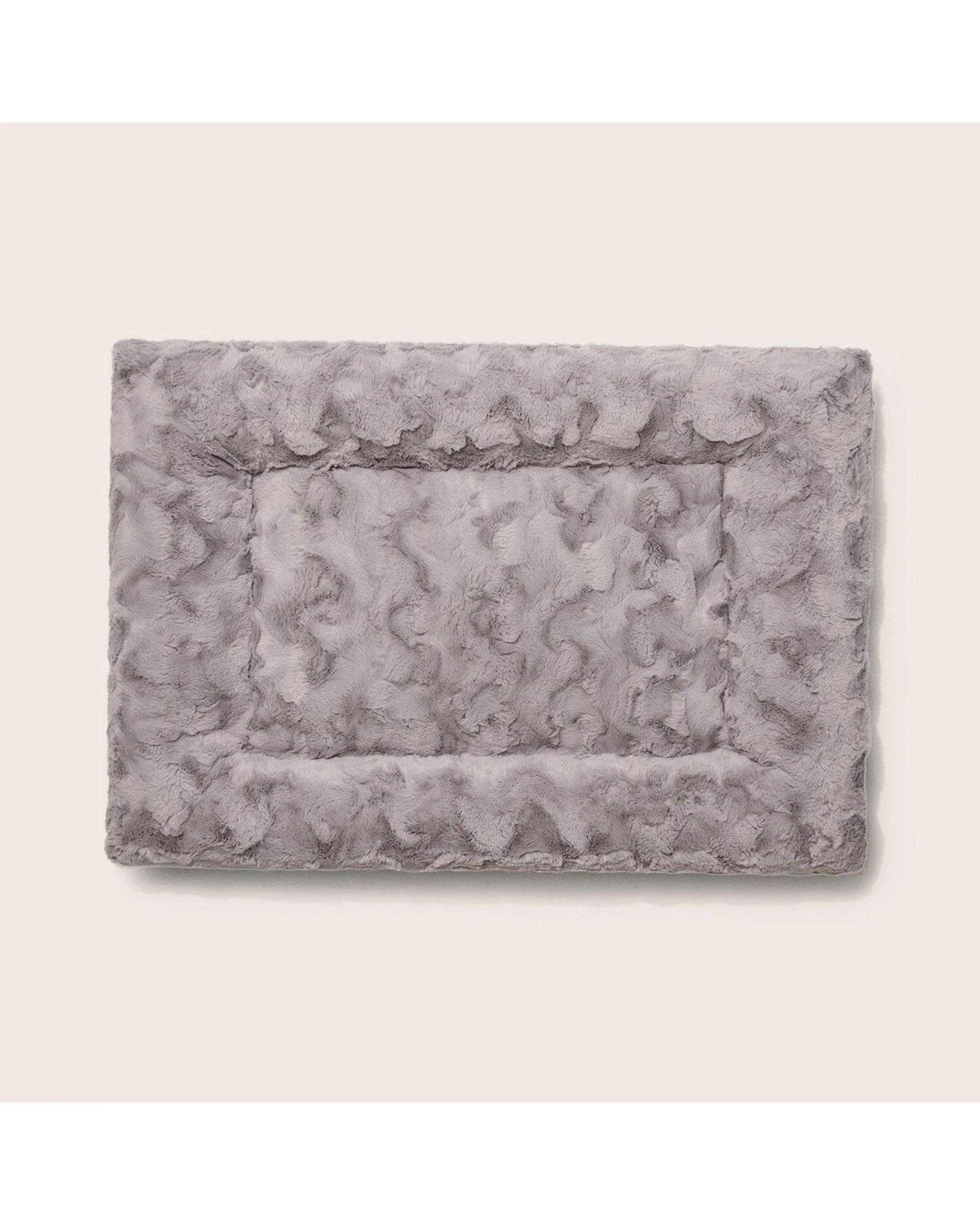 3 Snooza Ultra Comfort Lounge Plush Faux Fur Cosy Pet Dog Bed Medium, 3 of 7