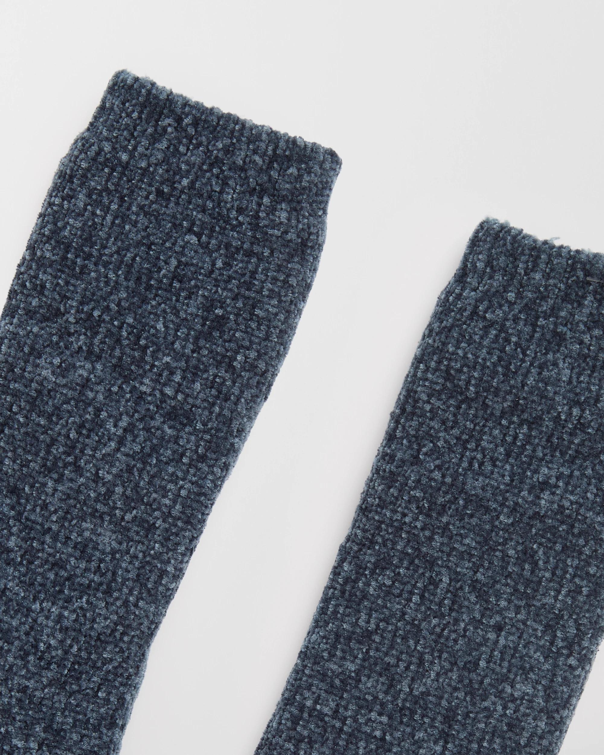 2 Target Chenille Home Crew Socks GREY, 2 of 3