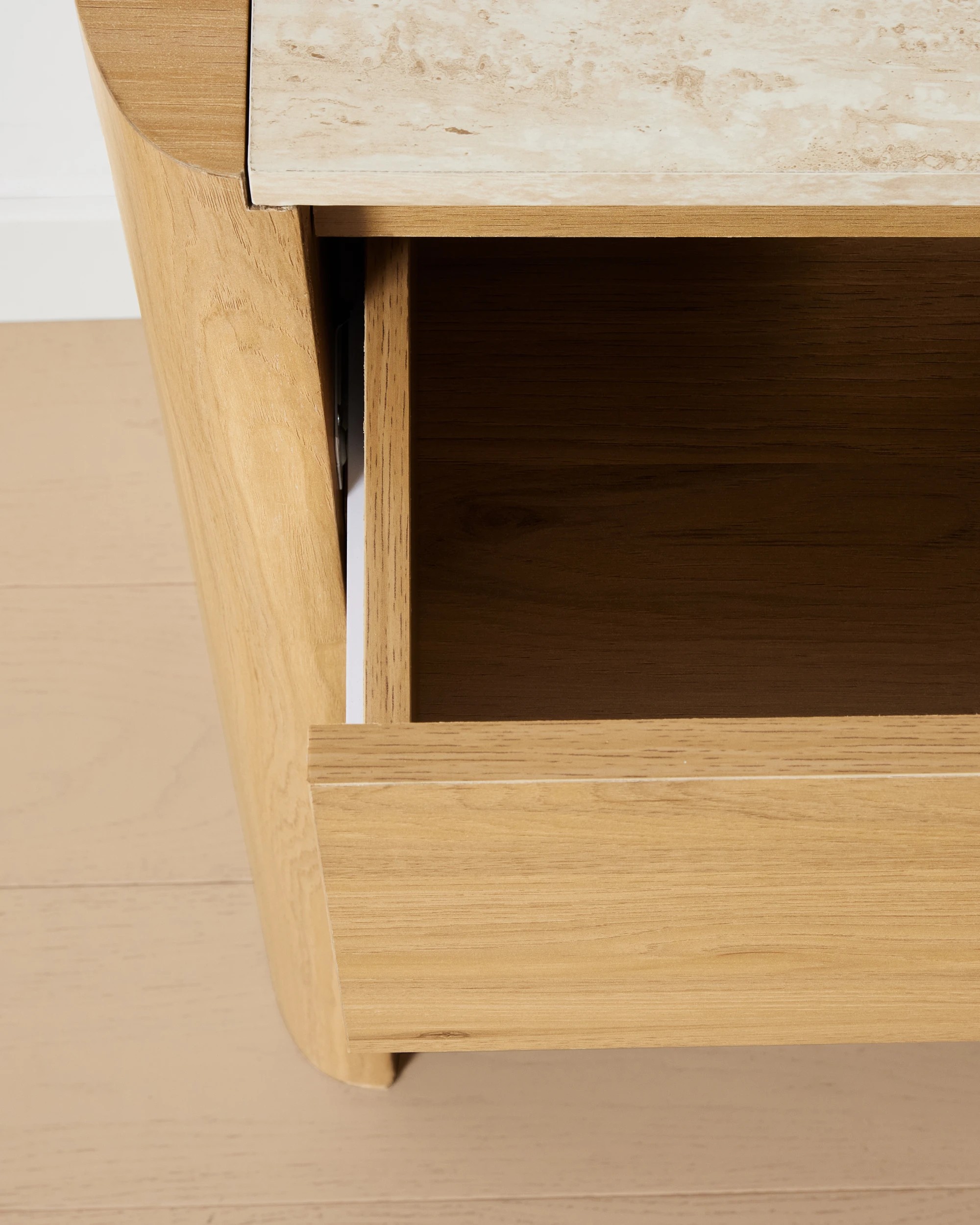 7 Hazel 3 Drawer Chest - Oak, 7 of 7