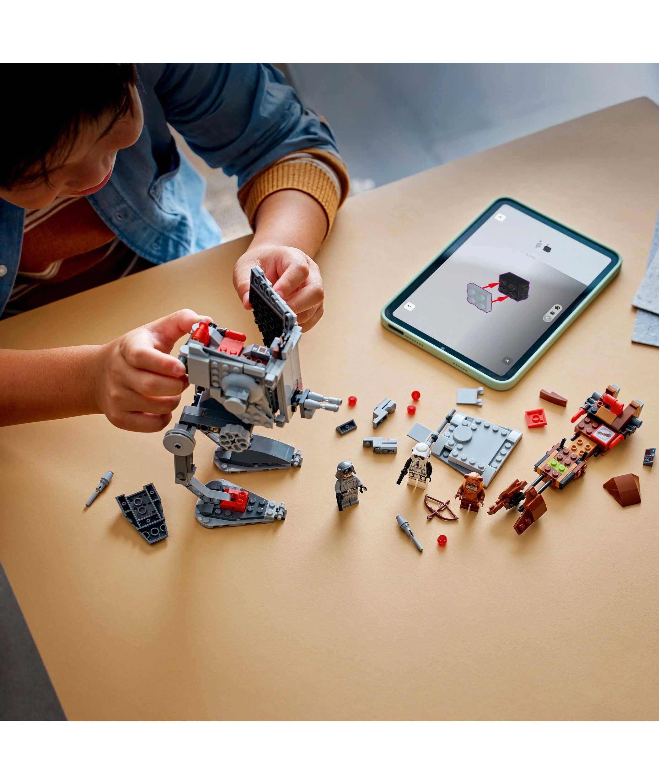 9 LEGO Star Wars SMART Play: AT-ST Attack on Endor 75424, 9 of 11