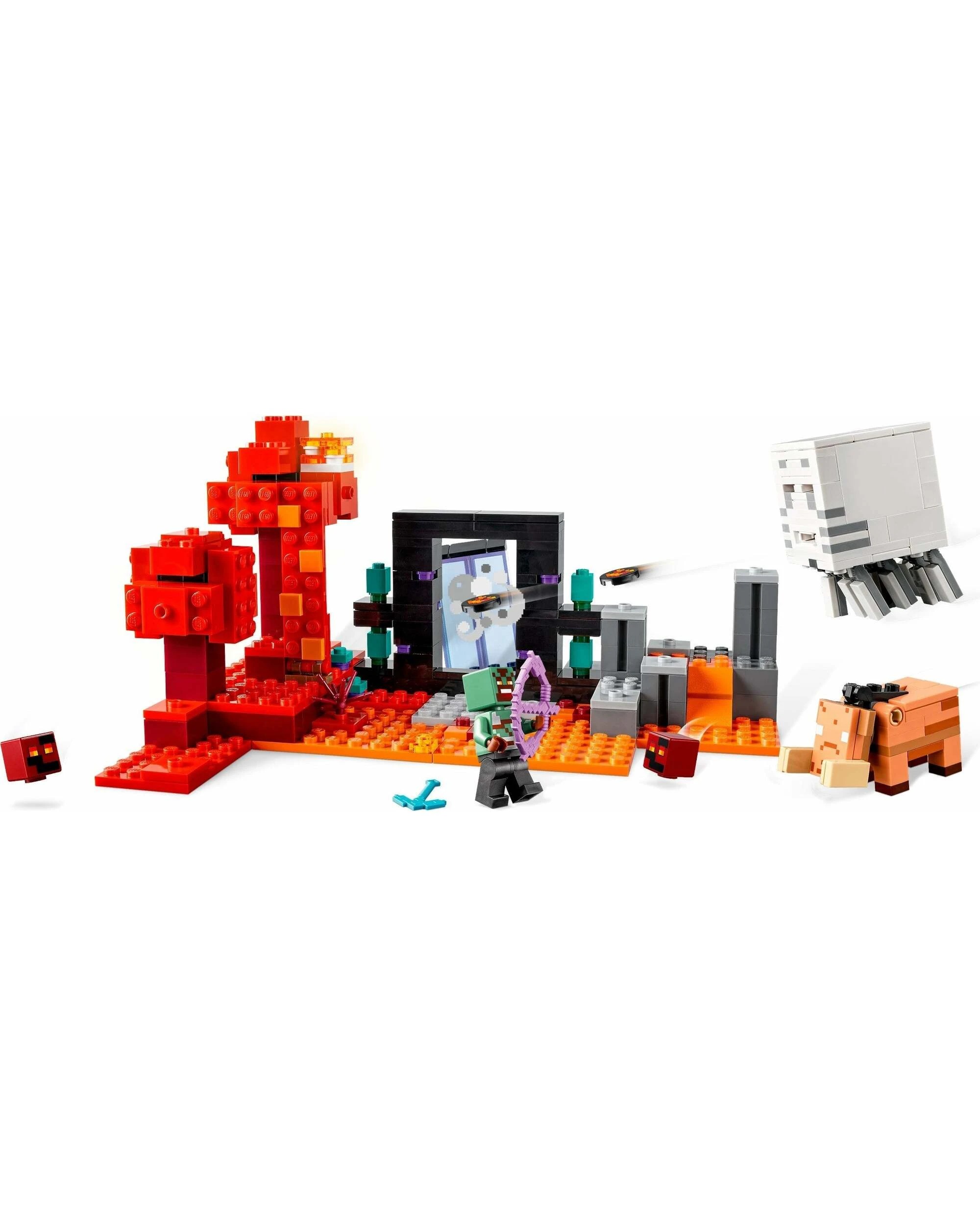 2 LEGO Minecraft 21255 The Nether Portal Ambush, 2 of 3