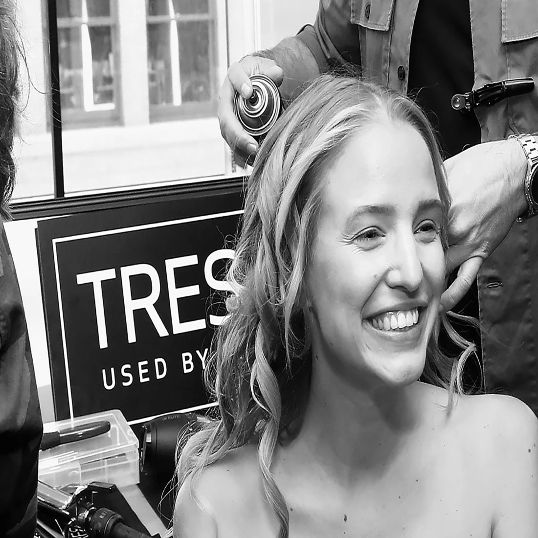 4 TRESemme Salon Finish Extra Hold Hairspray 360g, 4 of 6