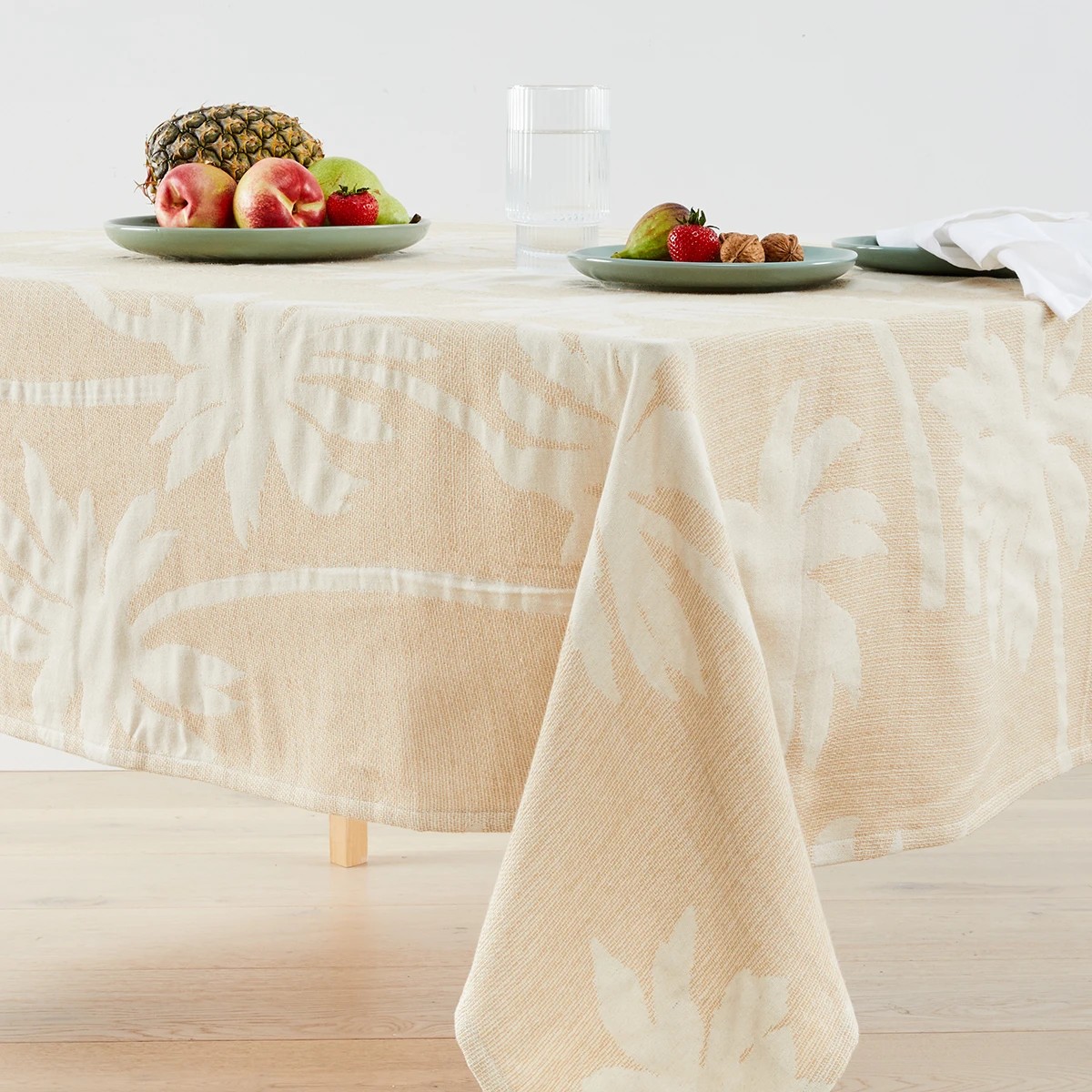 1 Palm Tablecloth, 1 of 5