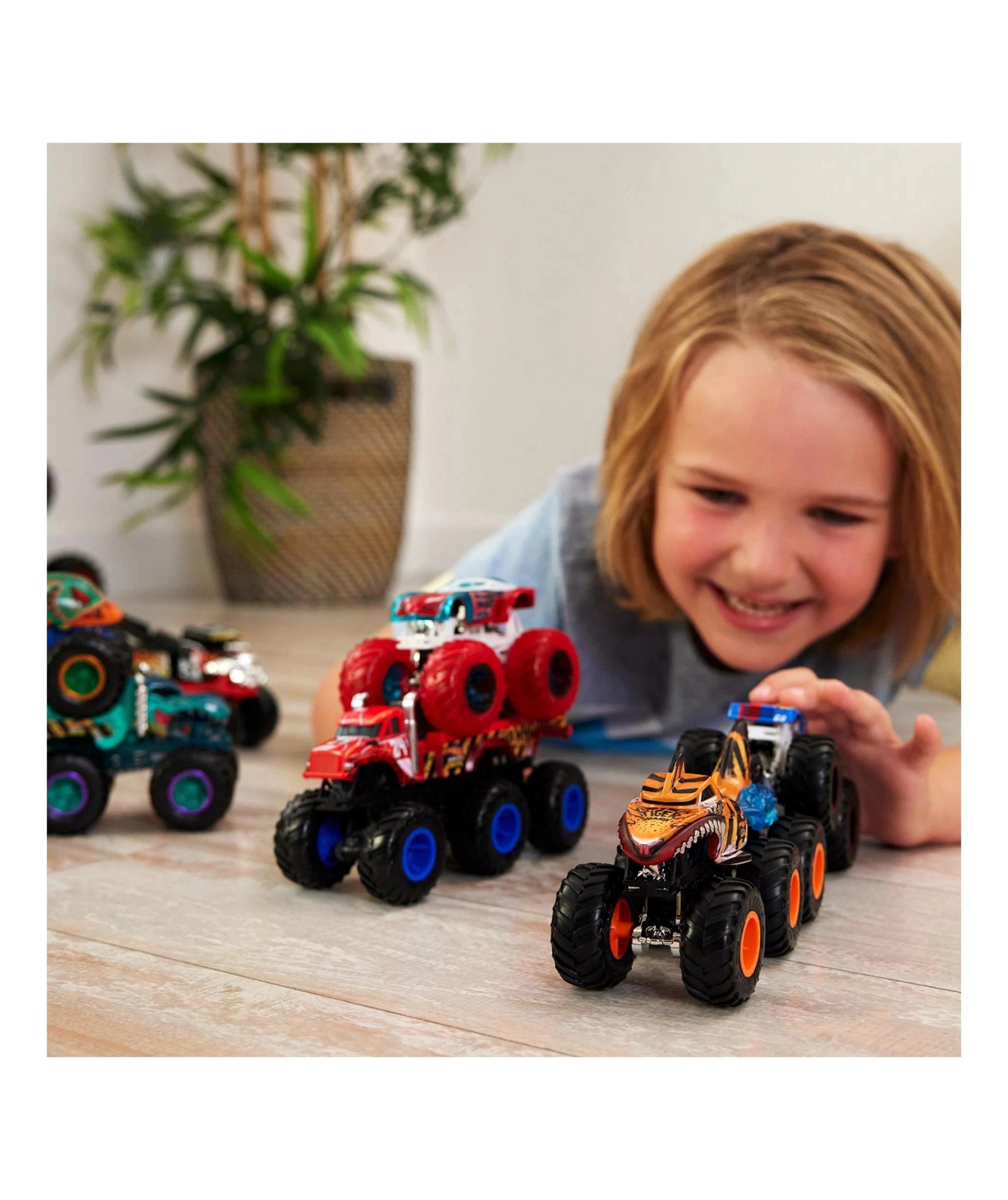 6 Hot Wheels Monster Trucks Big Rigs - Assorted* - Multi, 6 of 6