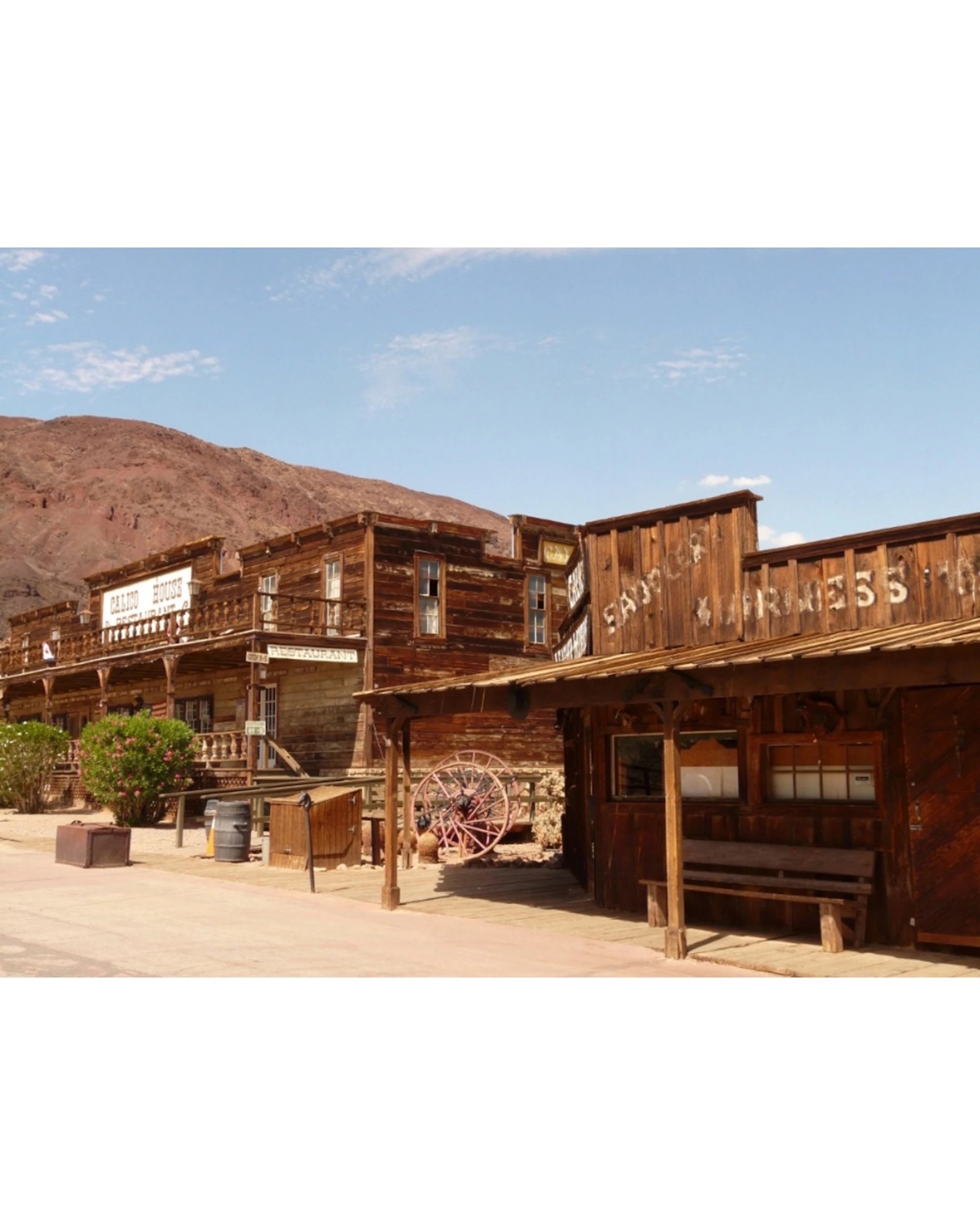 1 Partyrama Western Ghost Town Large Fabric Backdrop, 1 of 1