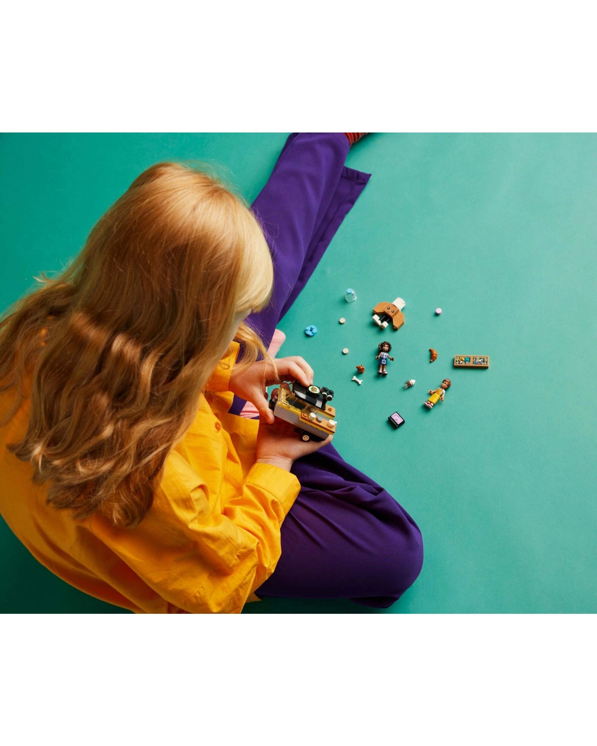 4 LEGO Friends 42606 Mobile Bakery Food Cart, 4 of 5