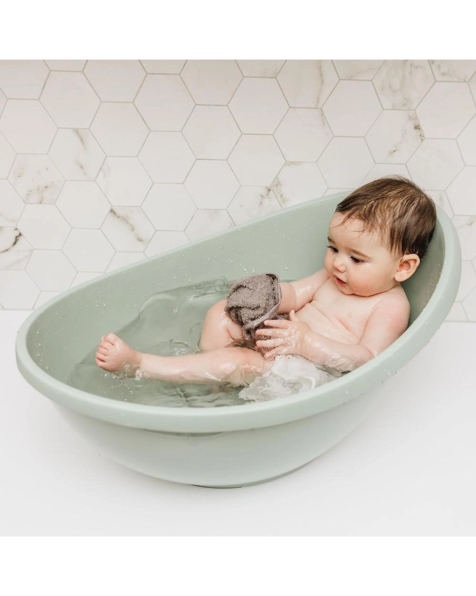8 Bubble Baby Bath with Bath Seat & Newborn Insert  Sage, 8 of 10