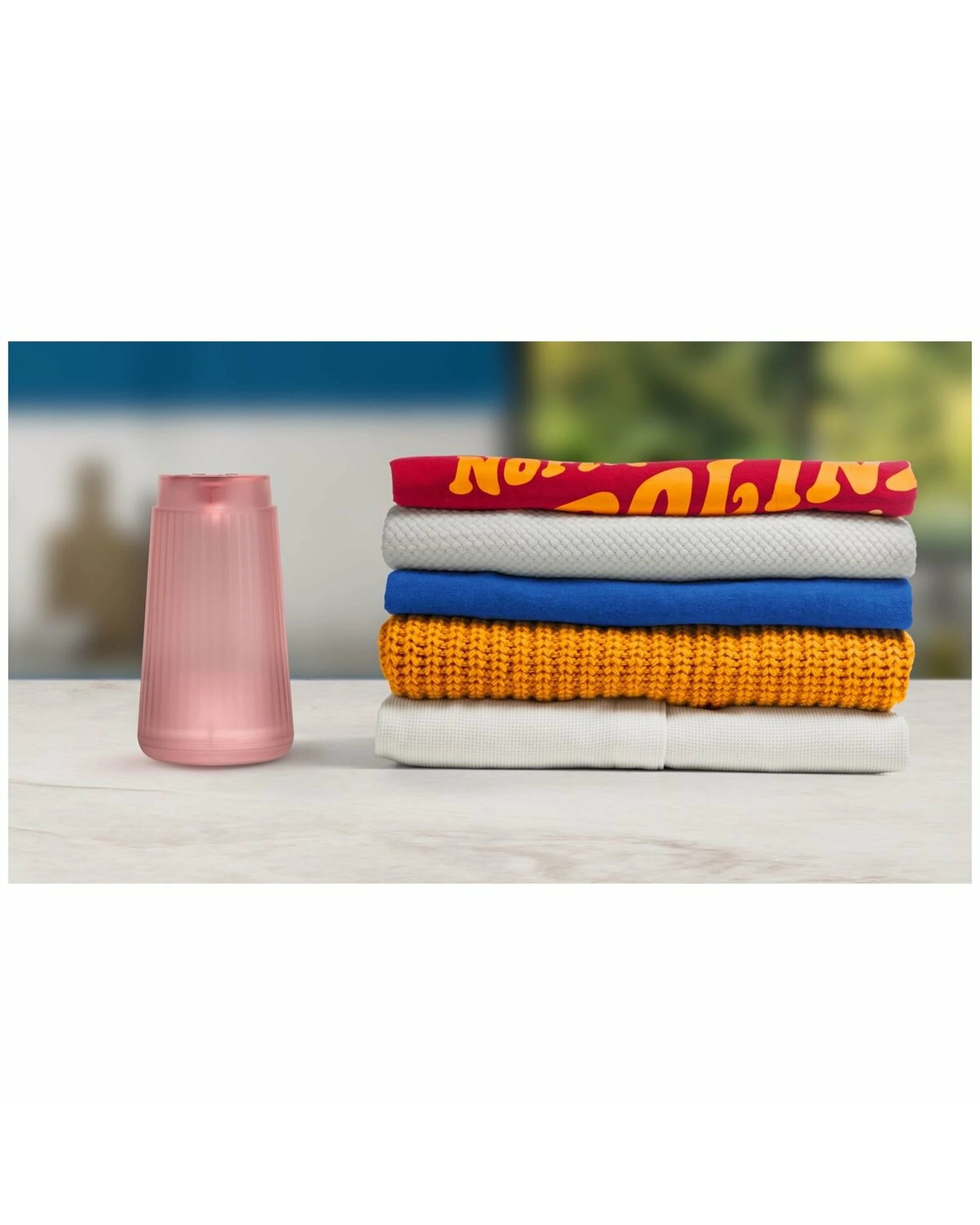 4 Philips 5000 Series Handheld Garment Steamer Coral, 4 of 5