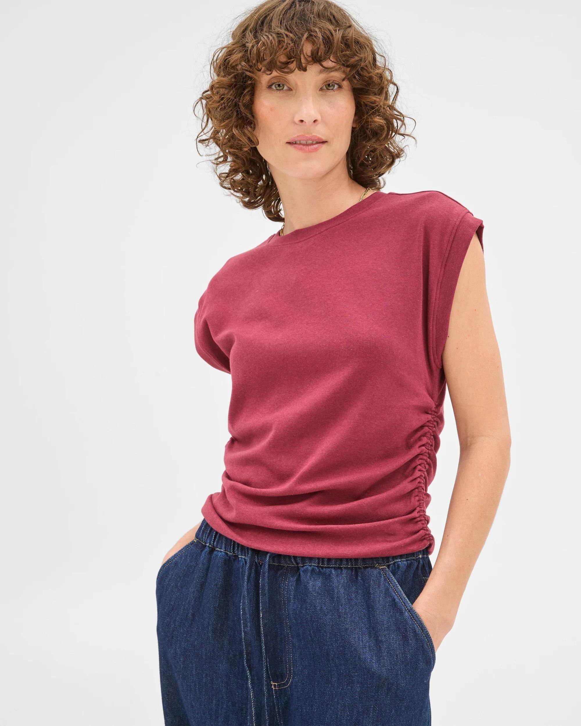 1 Target Gathered Waist Muscle T-Shirt MULBERRY, 1 of 7