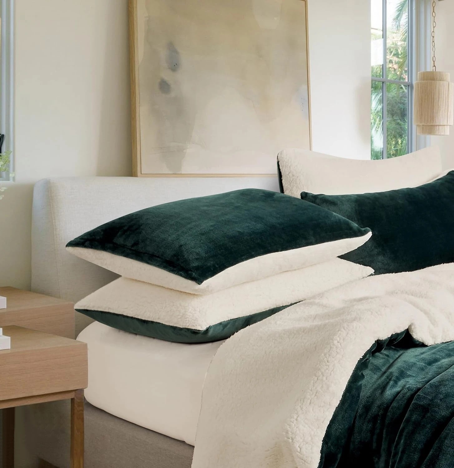 2 Gioia Casa 2-Pack Teddy Sherpa Standard Pillowcases Reversible Velvet - Emerald Green, 2 of 8