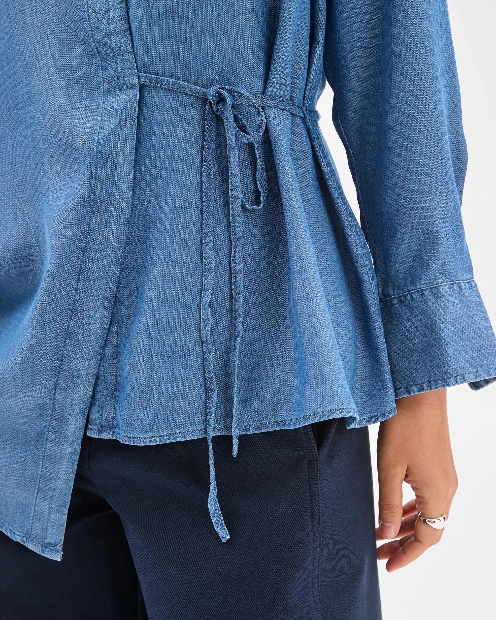 7 Target Woman Chambray Tie Shirt MID CHAMBRAY, 7 of 8