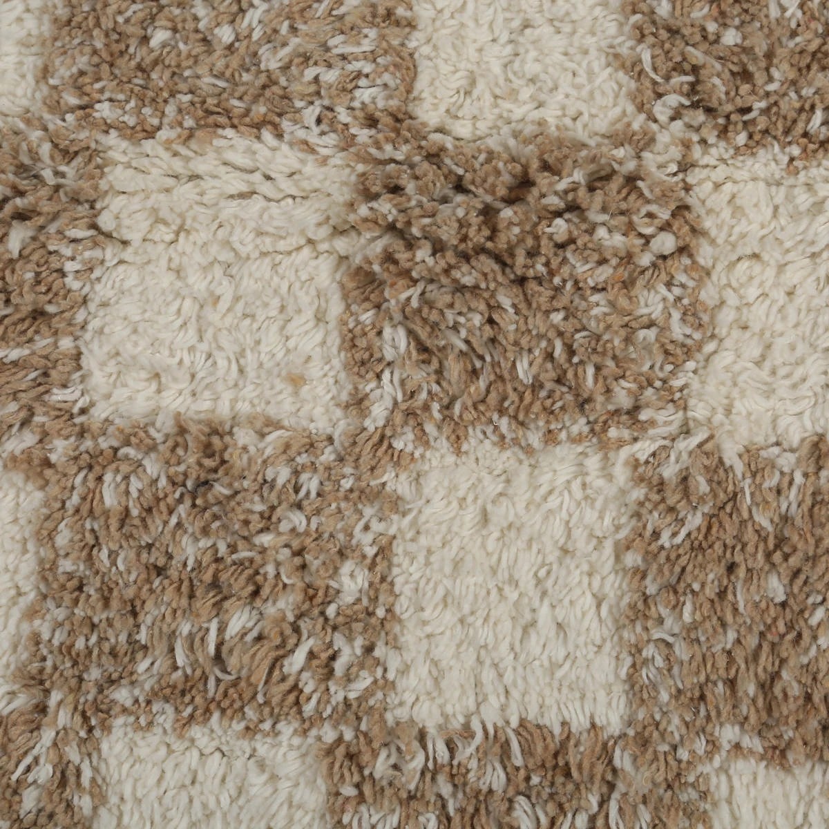 3 Checkerboard Bath Mat - Beige, 3 of 4