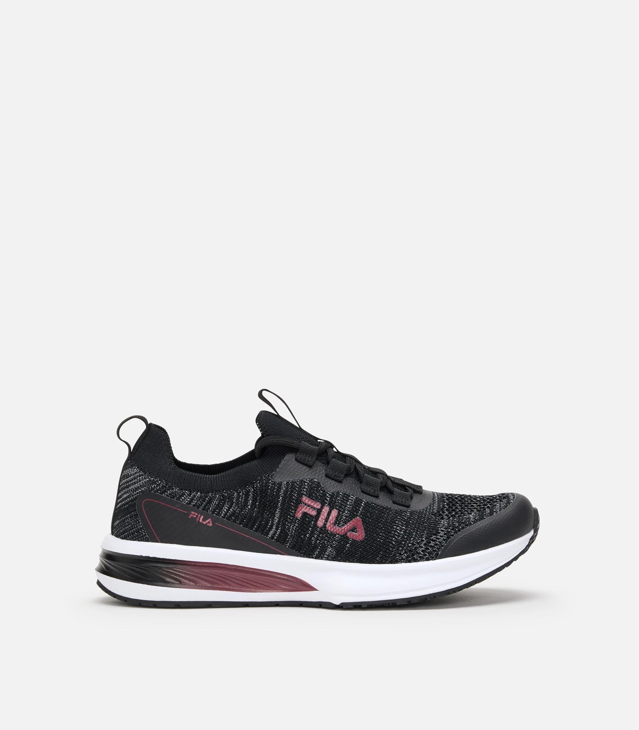 1 Womens Nera Runner Black/burgundy - Fila BLACK, 1 of 3