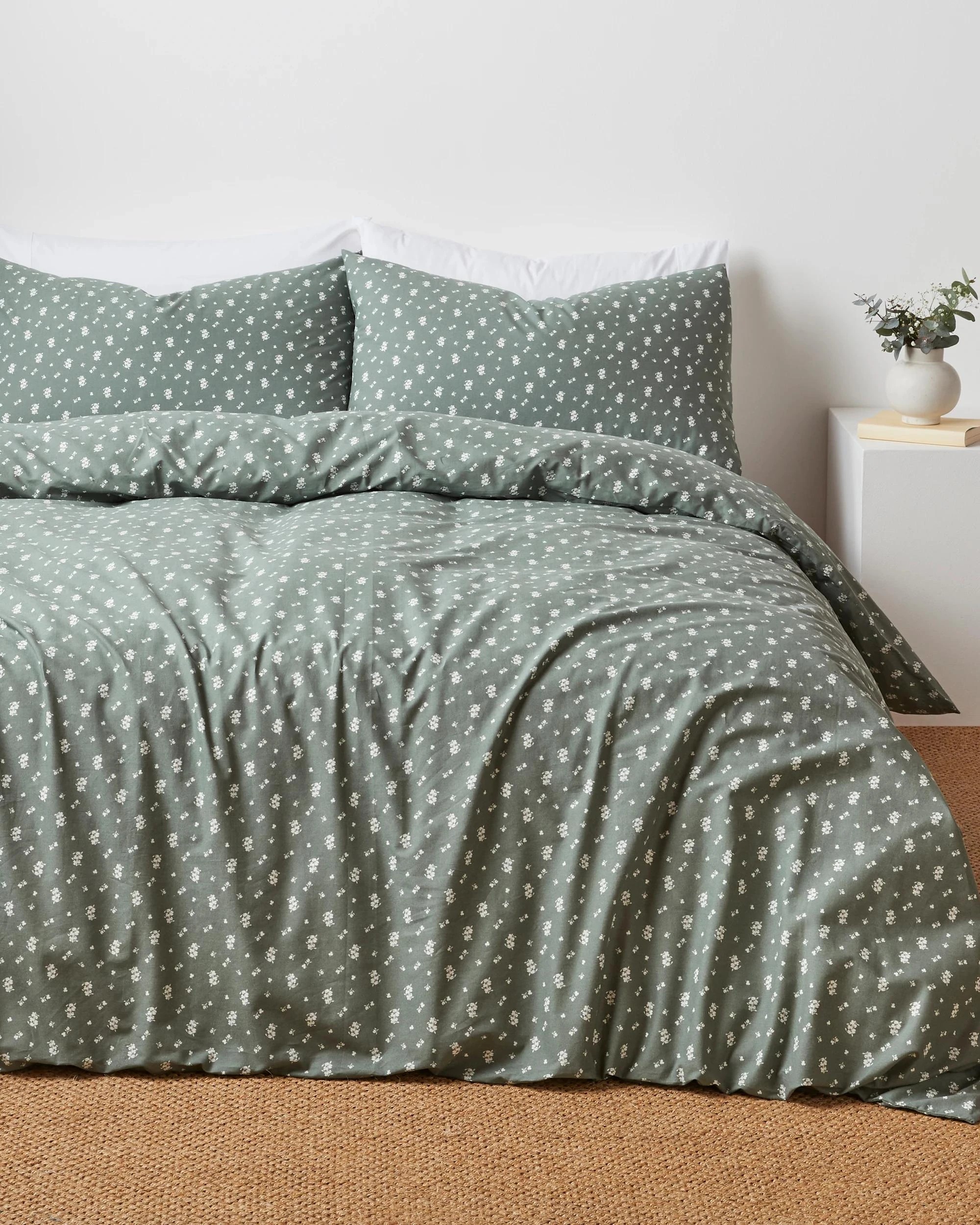 1 Target Kaylee Floral Australian Cotton Quilt Cover Set - Single Bed - Green, 1 of 1