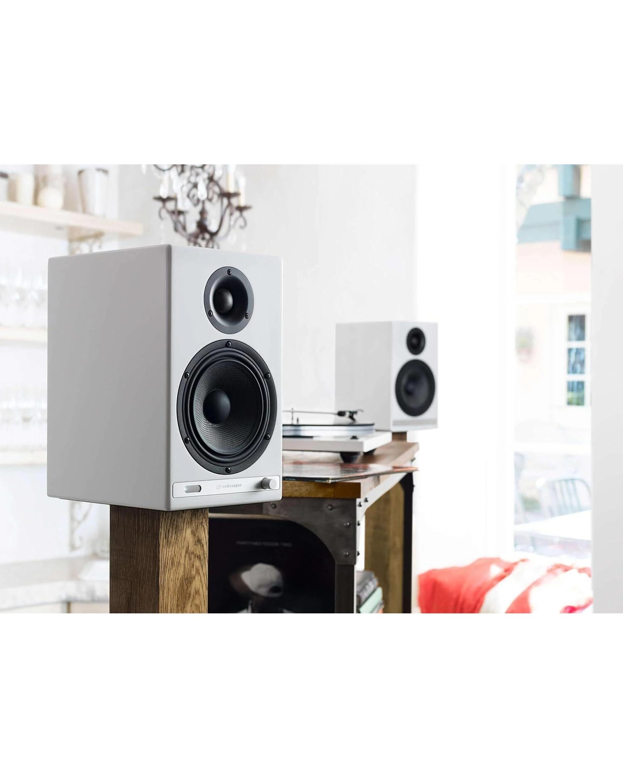 7 Audioengine HD6 Premium Powered Wireless Bookshelf Speakers Pair White, 7 of 8