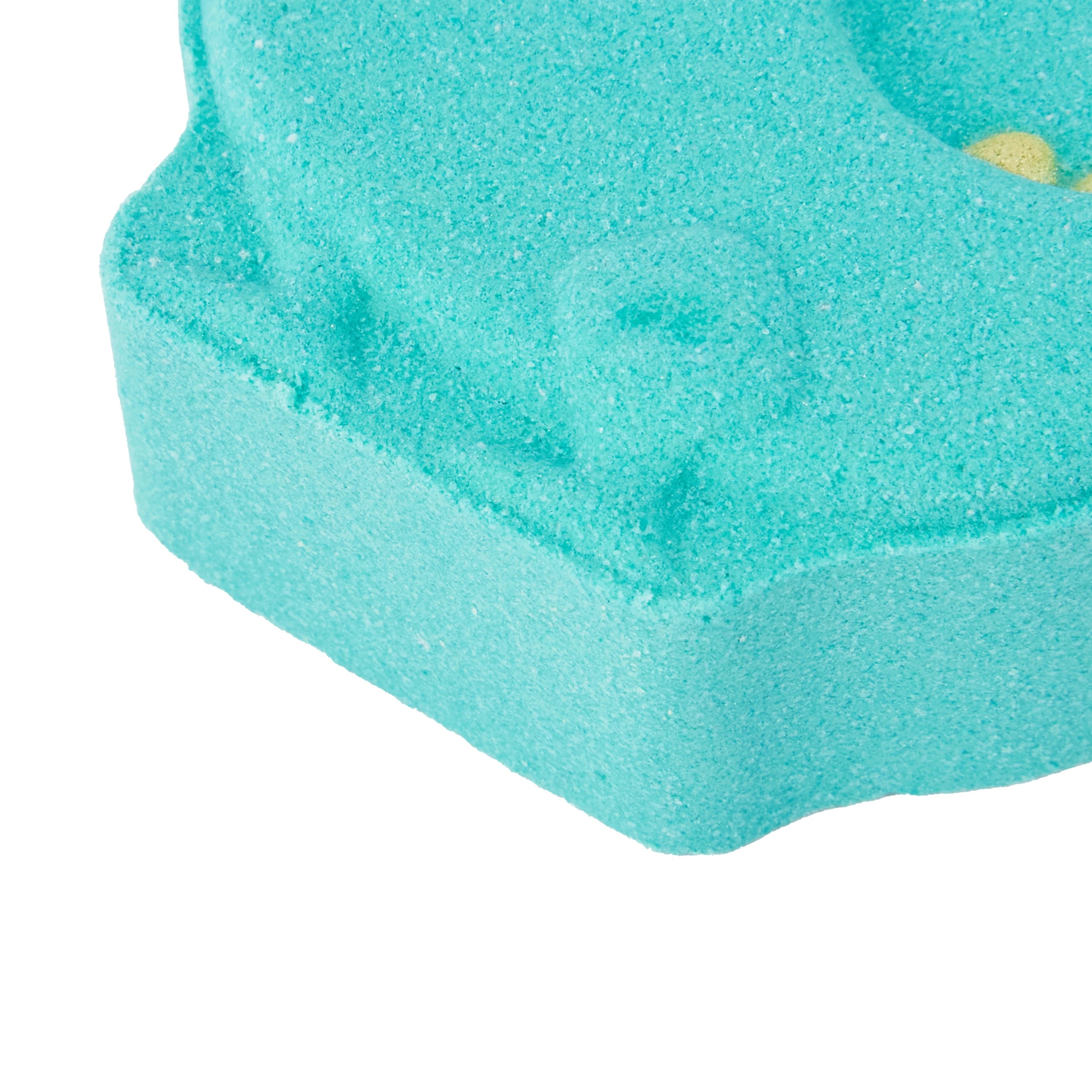 3 OXX Bodycare 9 Pack Multi Bath Fizzer - Berry Scented, 3 of 4