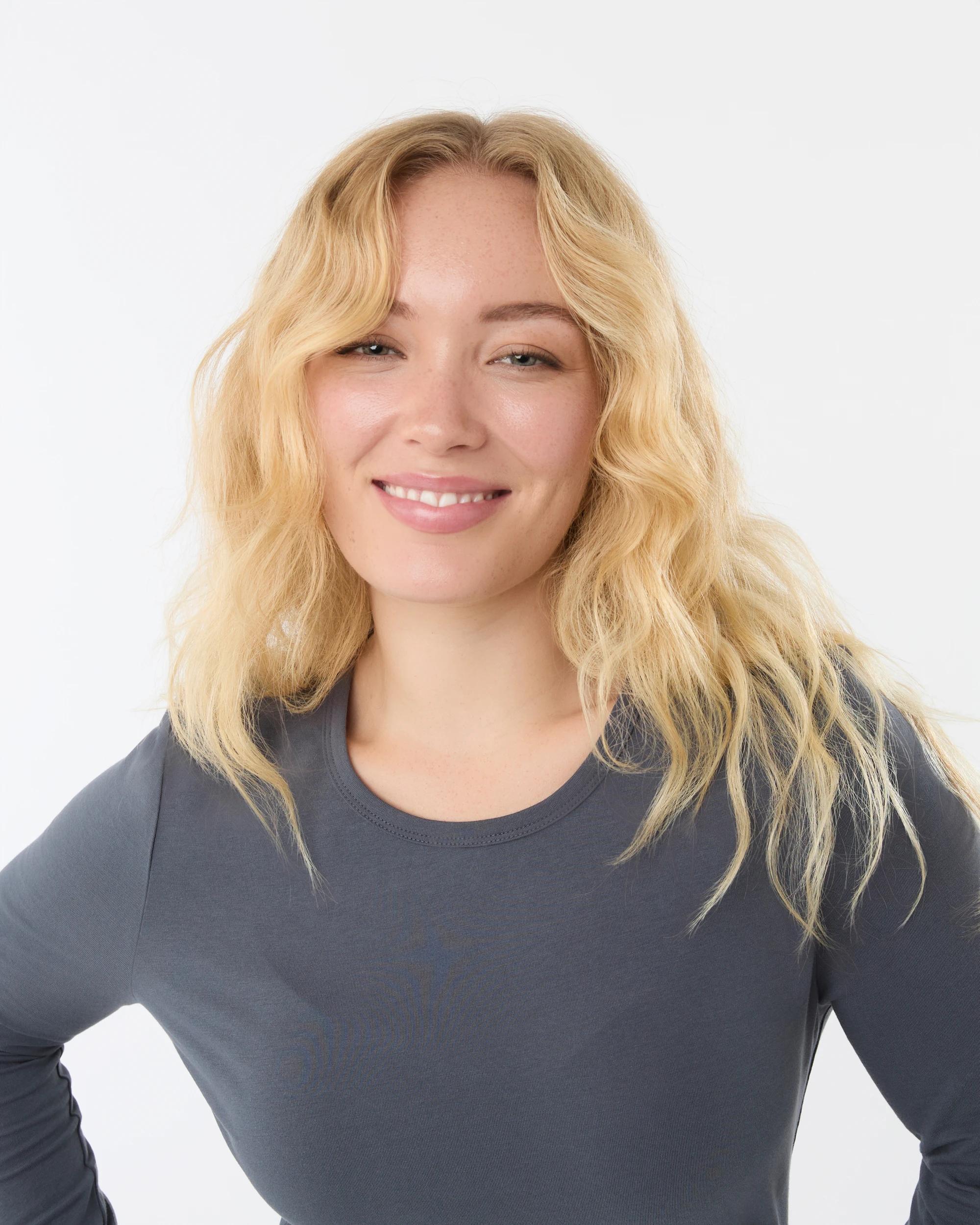 4 Long Sleeve Stretch Crew Neck T-shirt Lead Grey, 4 of 6