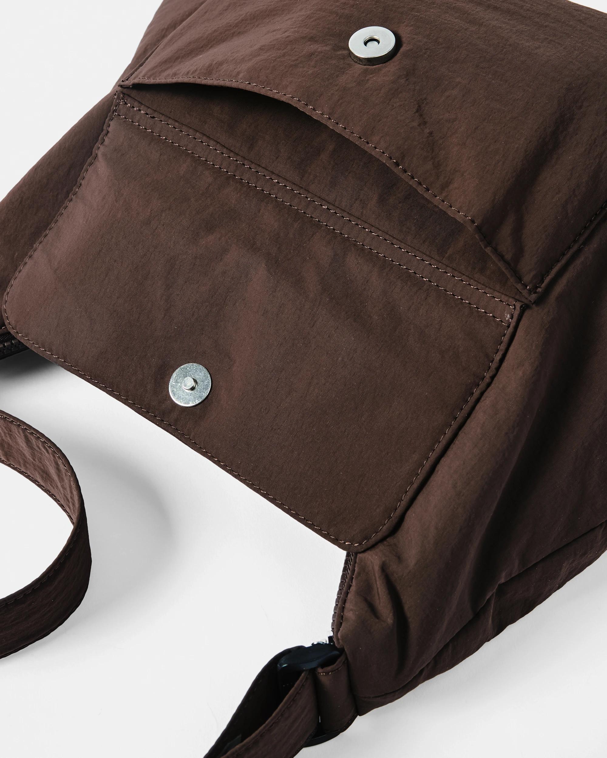 3 Everyday Nylon Crossbody Bag Deep Choc, 3 of 4