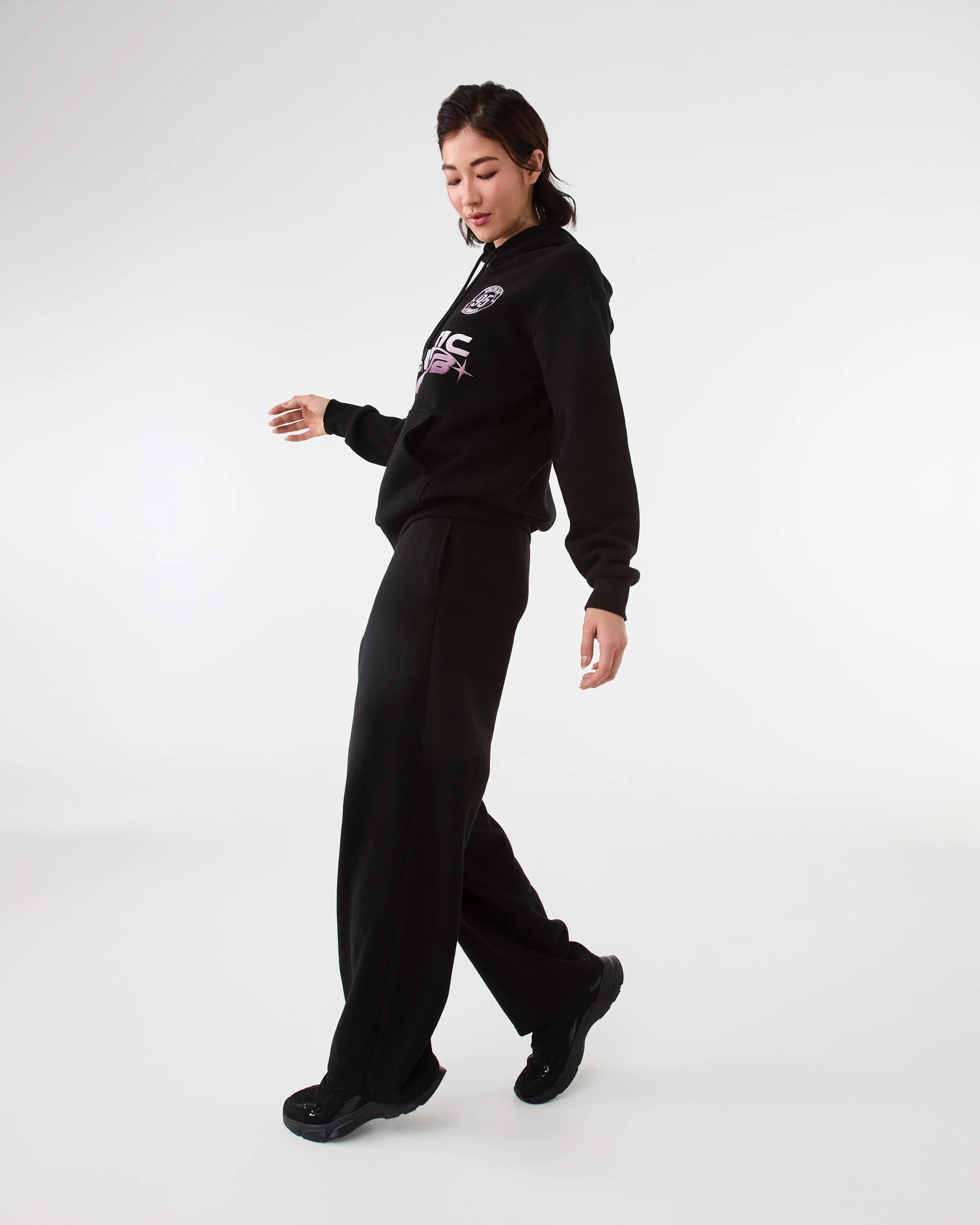 3 Active Womens Barrel Leg Fleece Trackpants Black, 3 of 6