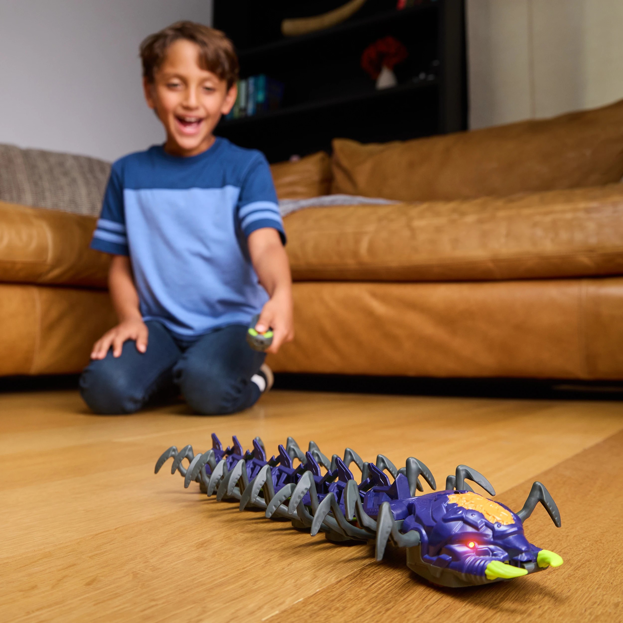6 Hex Bots Remote Control Explodapede, 6 of 7