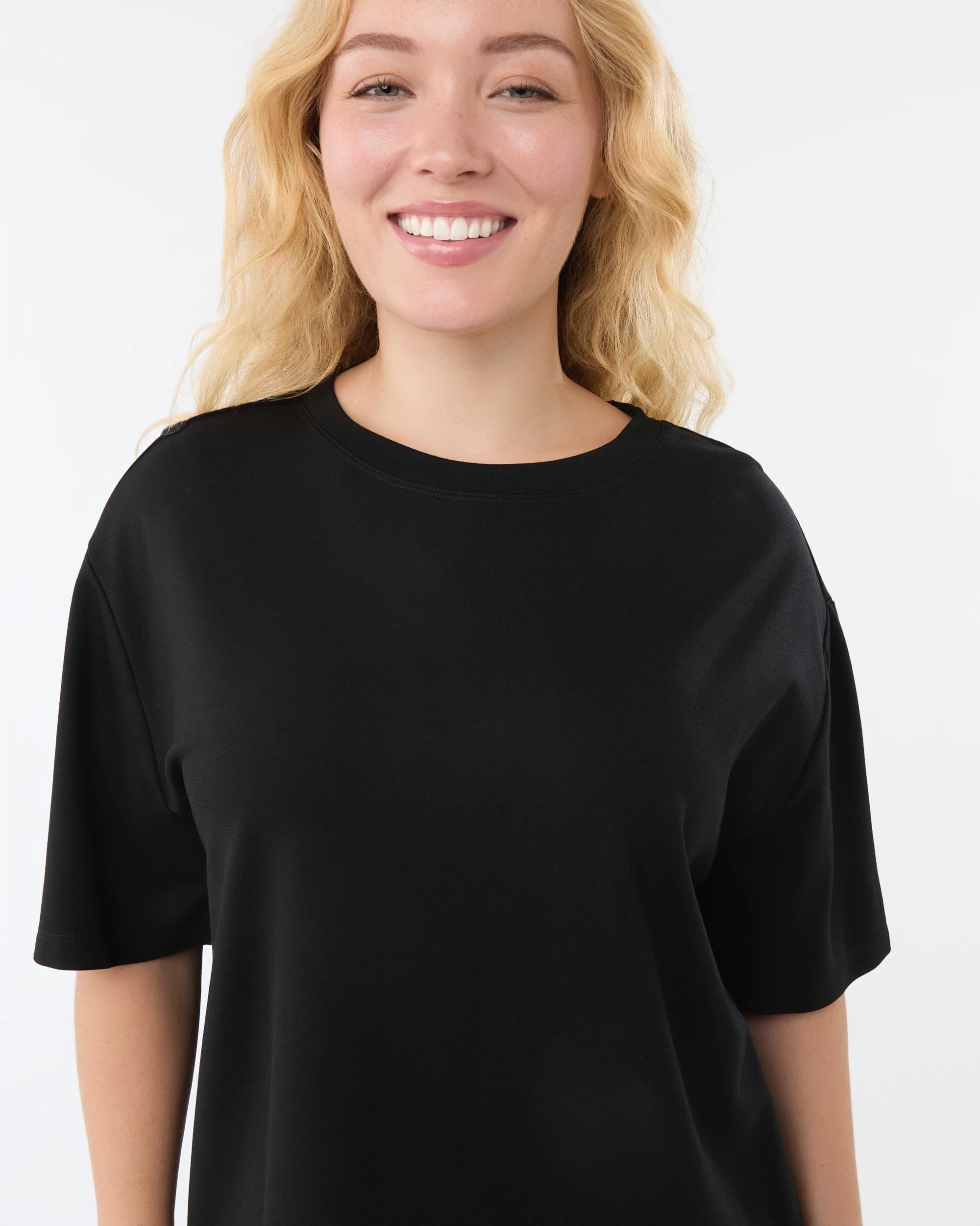 3 Short Sleeve Elevated Lace Trim T-Shirt Black, 3 of 6