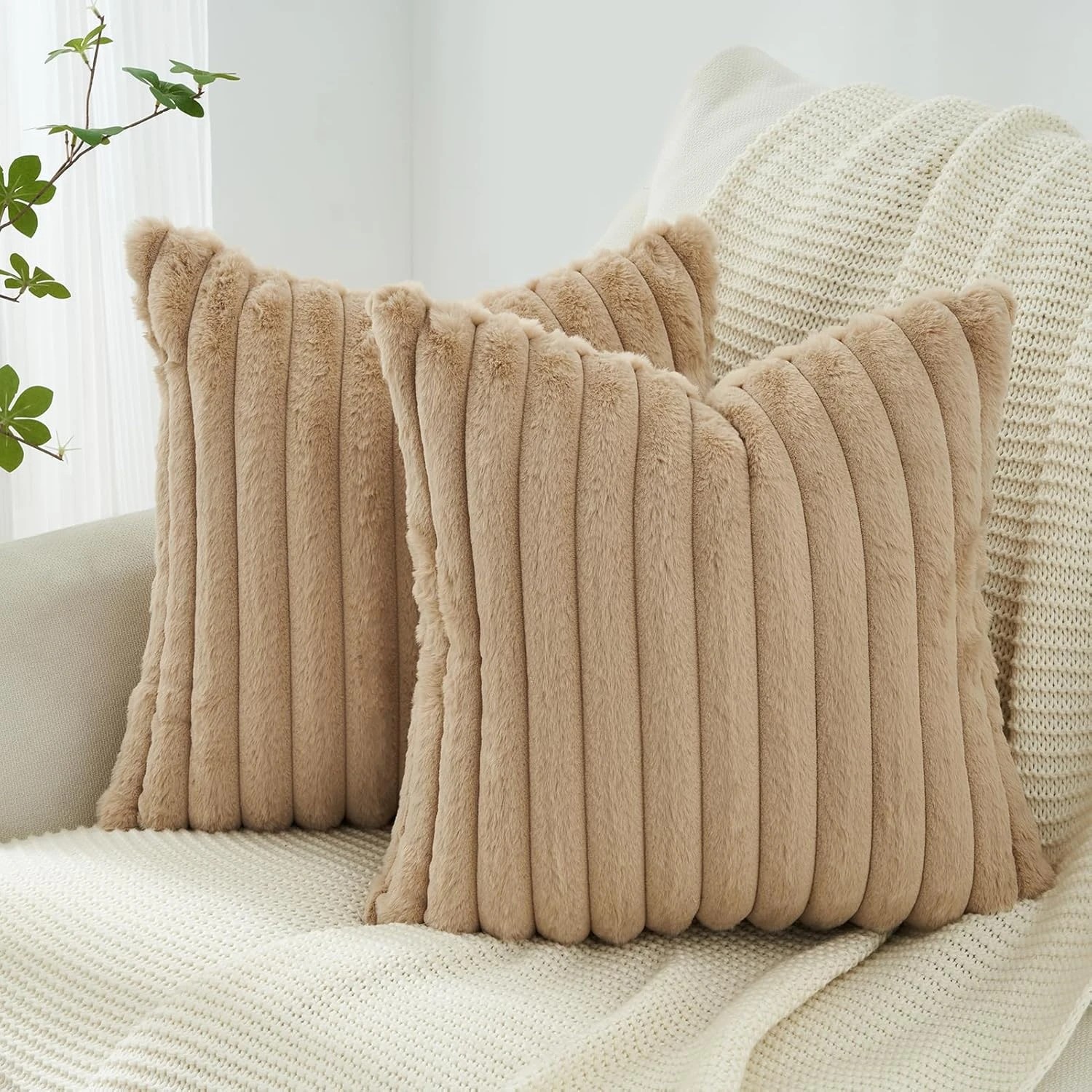 1 Gioia Casa 2-Pack Faux Fur Cushion Covers Soft 45x45cm - Natural, 1 of 4