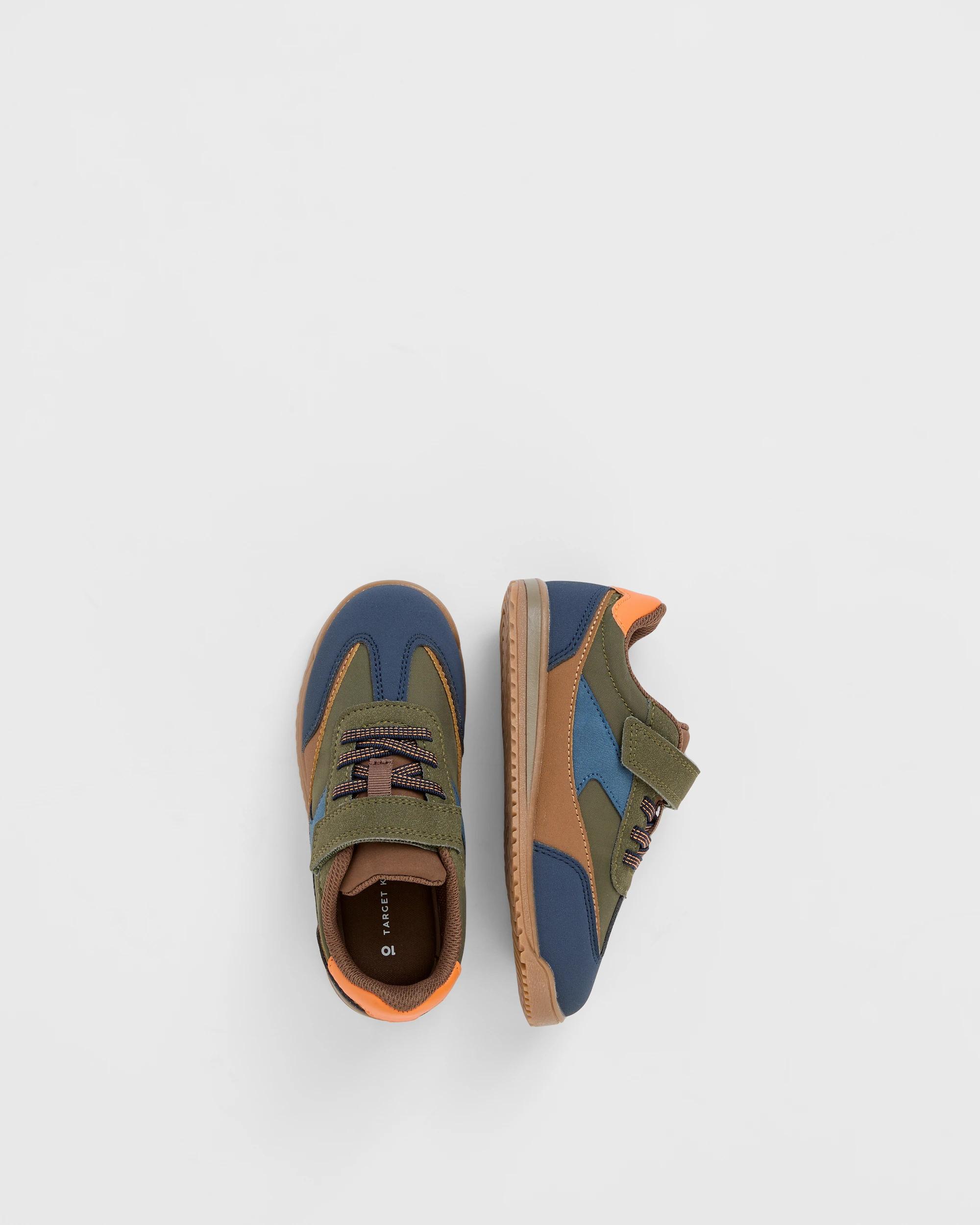 3 Target Kids Sleek Sneaker TAN, 3 of 5