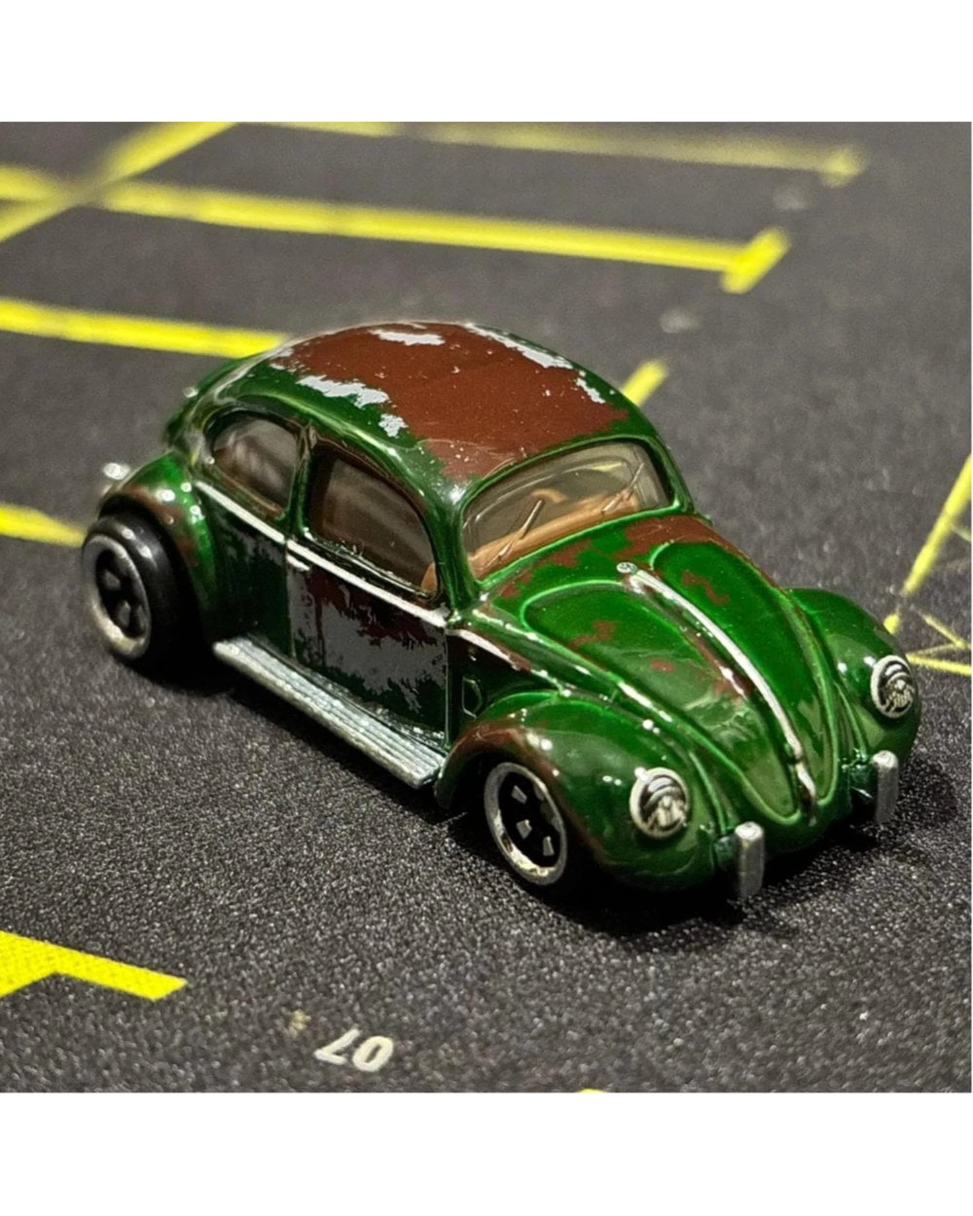 Hot Wheels Silver Series Vintage Club 1968 Volkswagen Classic Bug