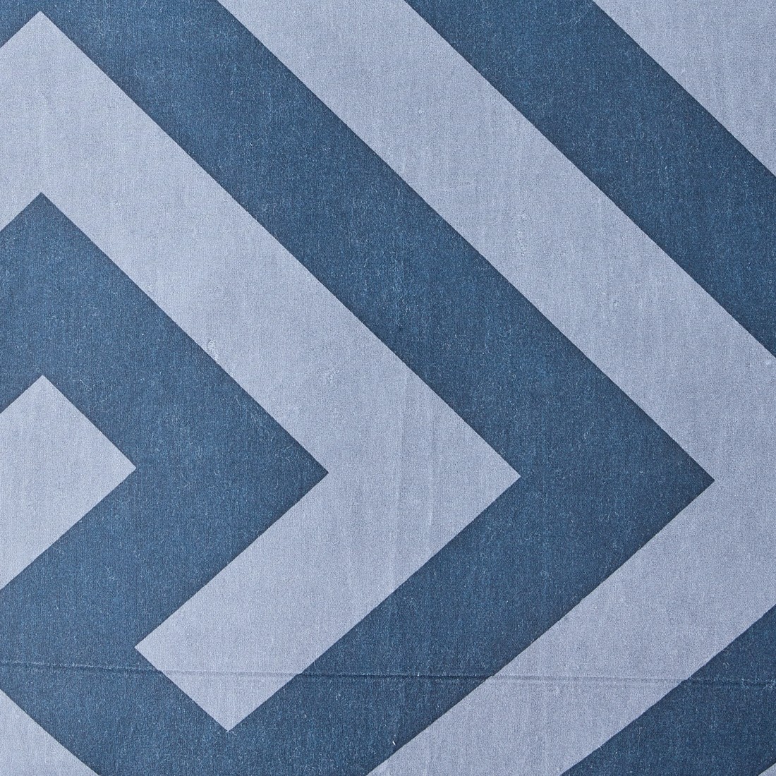 6 Saxon Quilt Cover Set - Single Bed, Dark Blue, 6 of 6